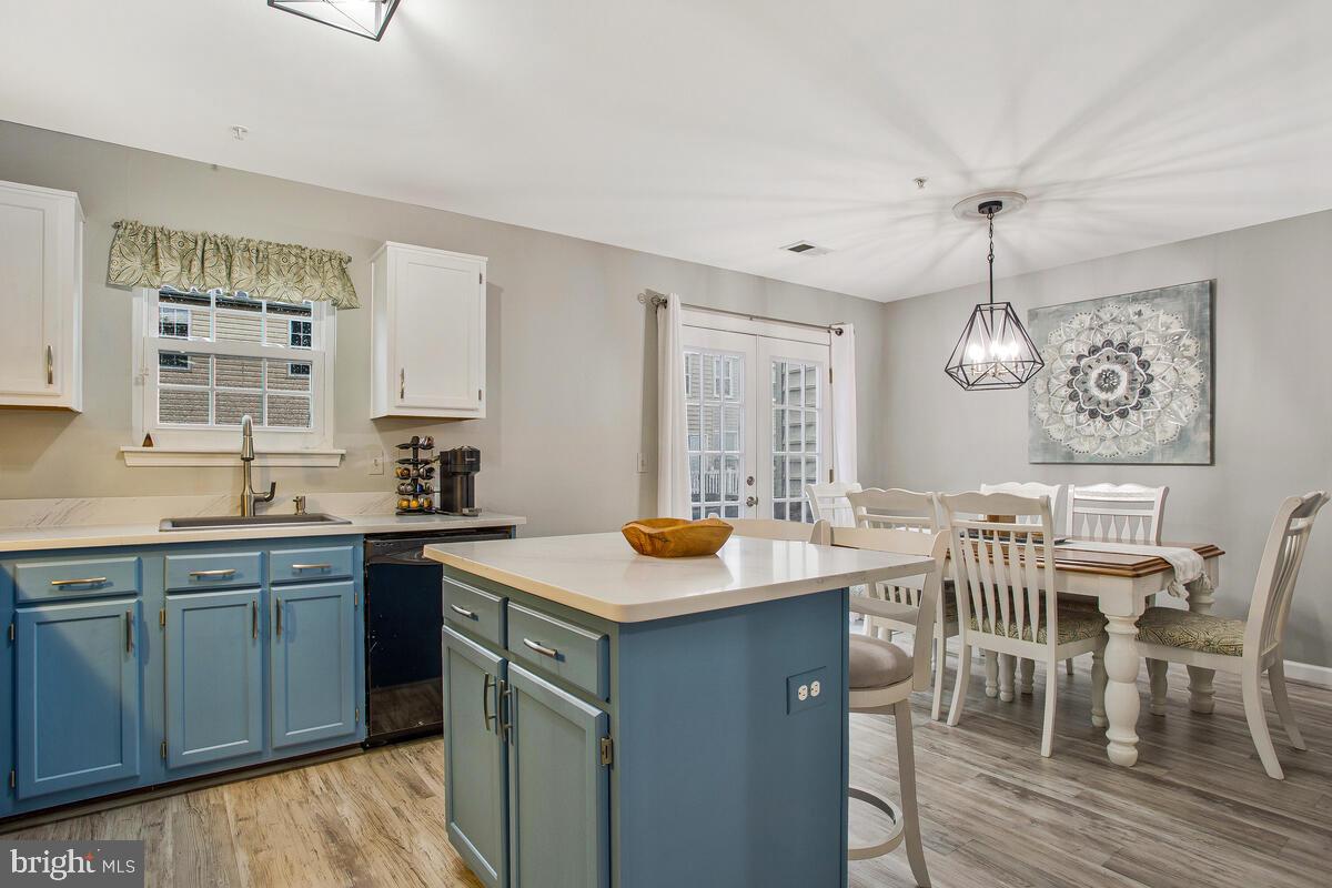 STONEHAVEN MEWS - Residential