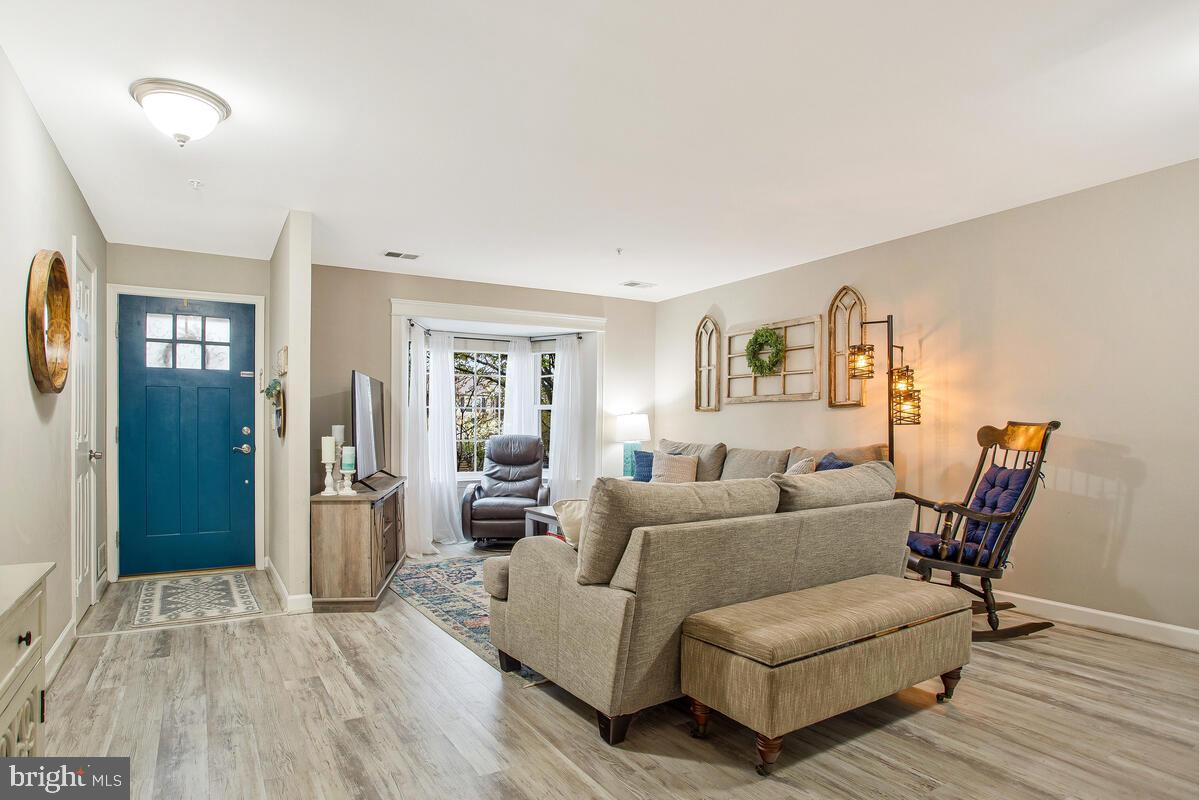 STONEHAVEN MEWS - Residential