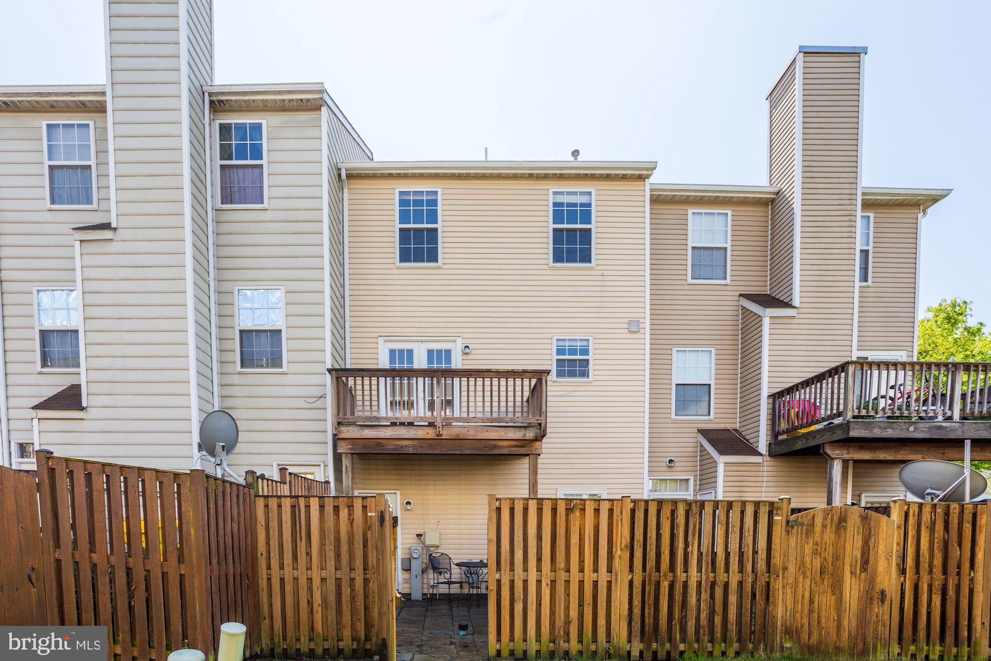 STONEHAVEN MEWS - Residential
