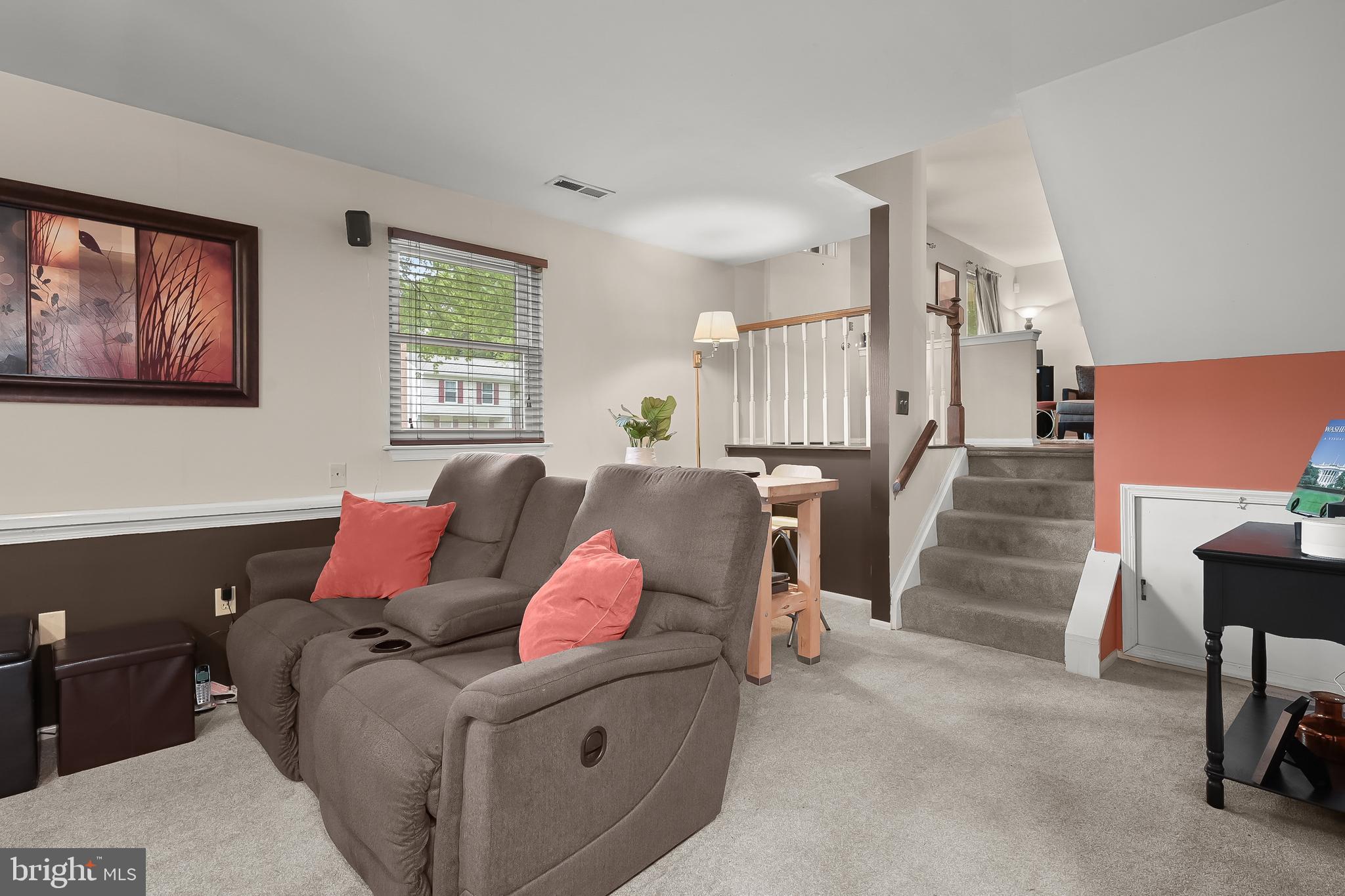 NORTHVIEW AT LAKE VILLAGE - Residential