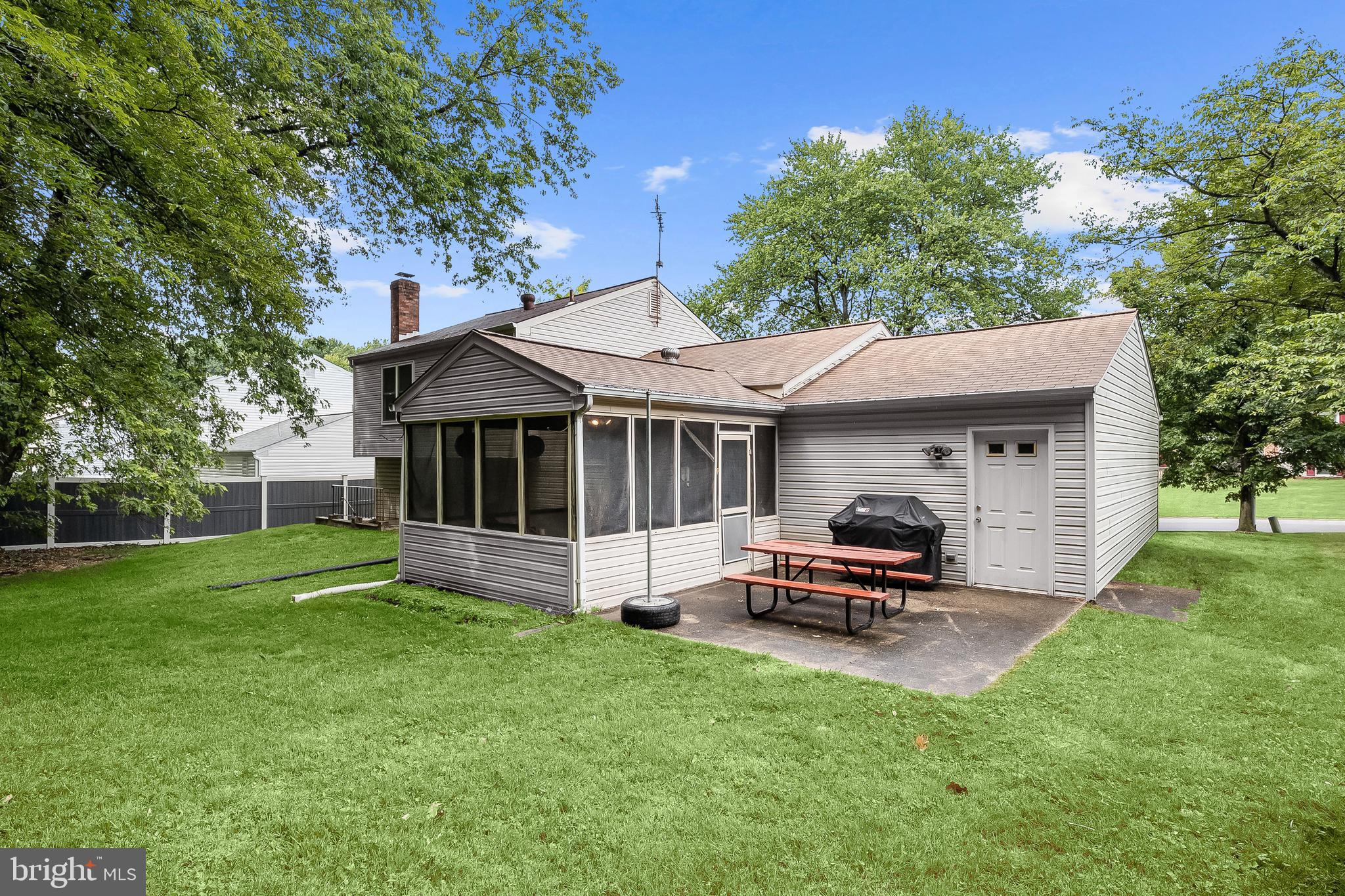 NORTHVIEW AT LAKE VILLAGE - Residential