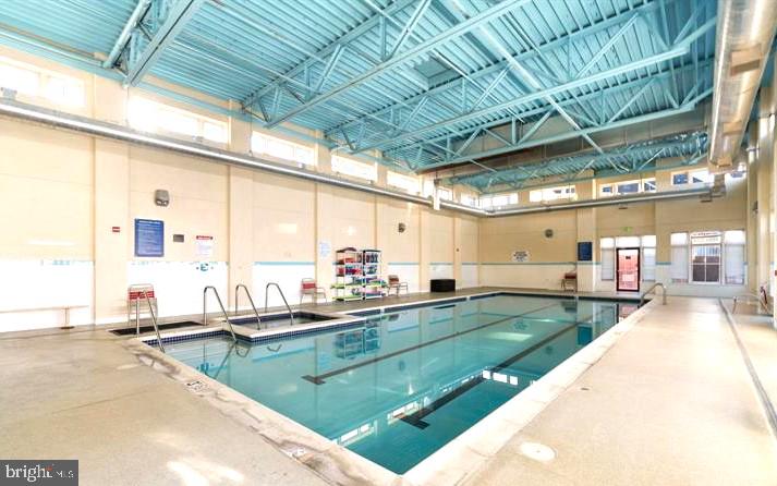 HEARTHSTONE AT VILLAGE CREST CONDOMINIUMS - Residential