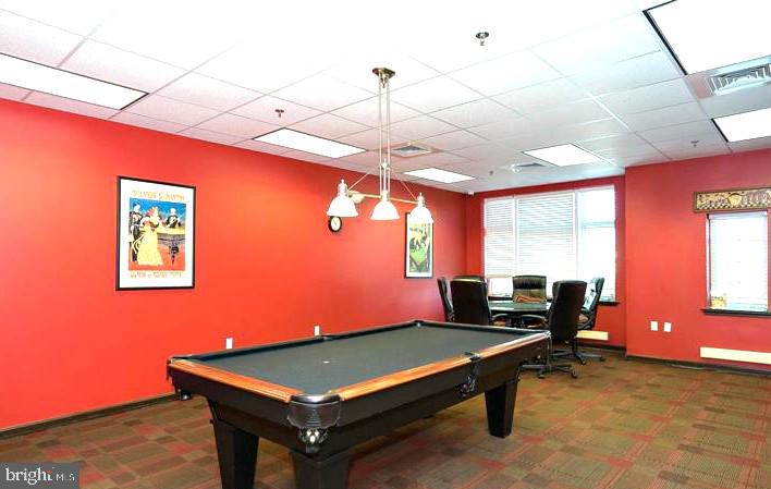 HEARTHSTONE AT VILLAGE CREST CONDOMINIUMS - Residential