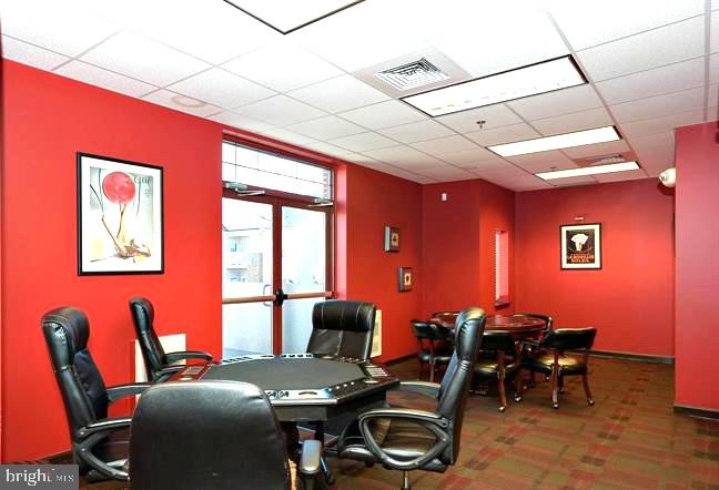 HEARTHSTONE AT VILLAGE CREST CONDOMINIUMS - Residential