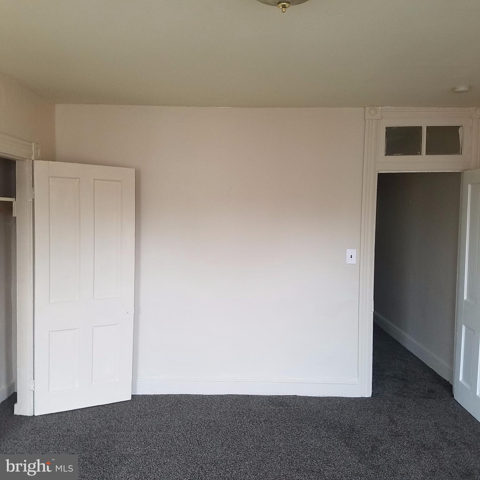 BROADWAY EAST - Residential