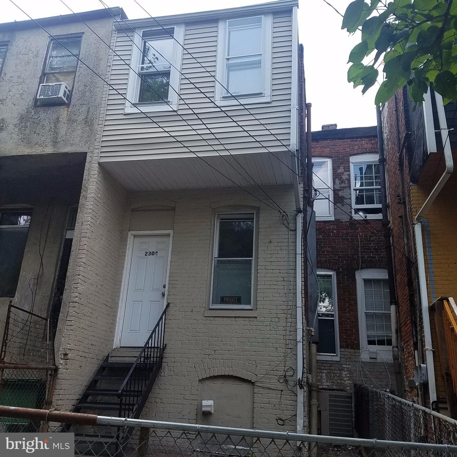 BROADWAY EAST - Residential