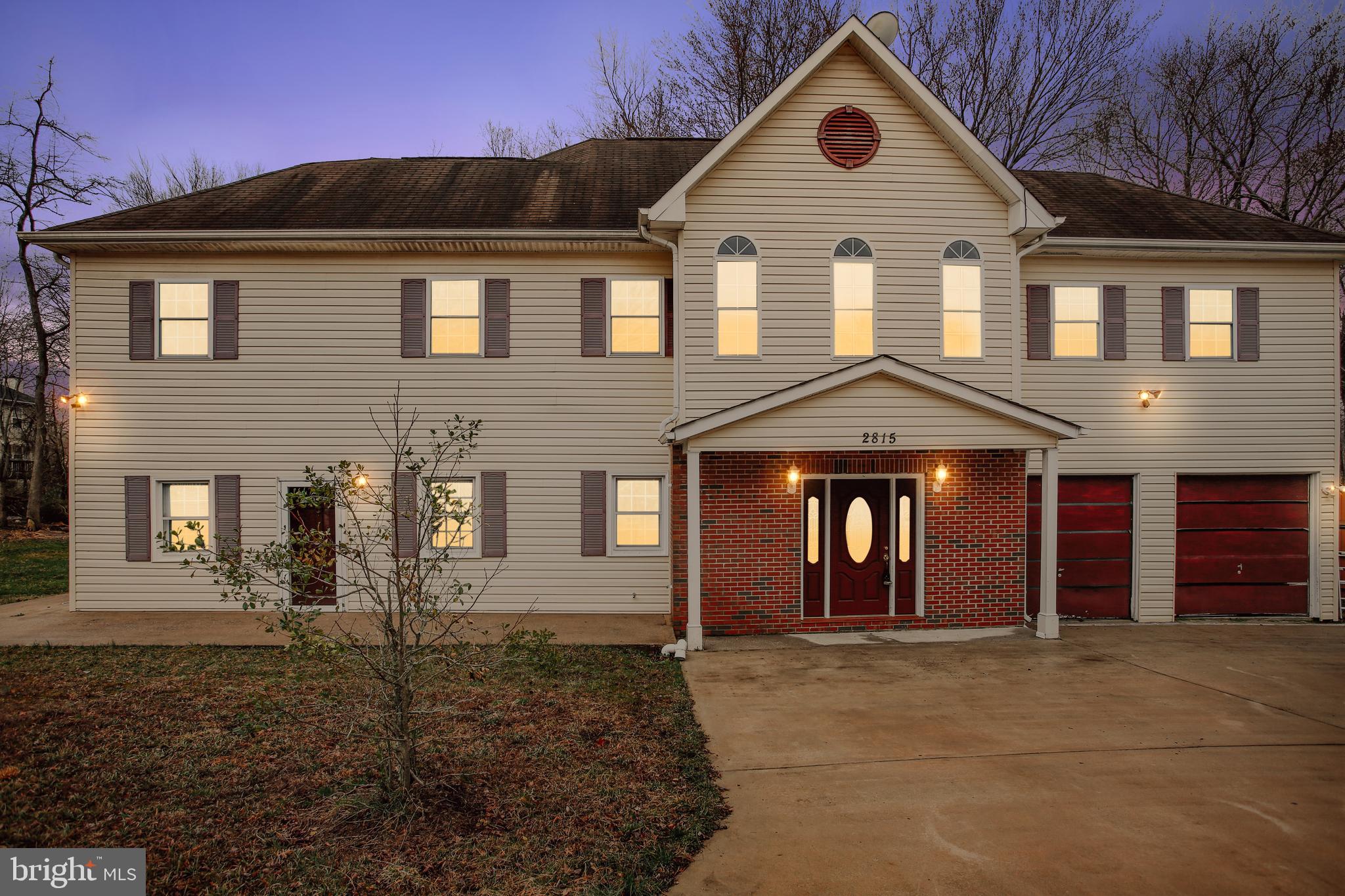 NINE OAKS - Residential