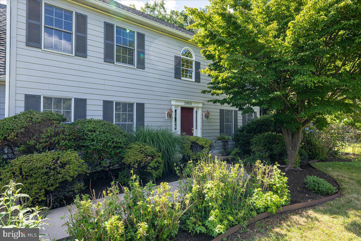 2850 W FOX CHASE CIRCLE