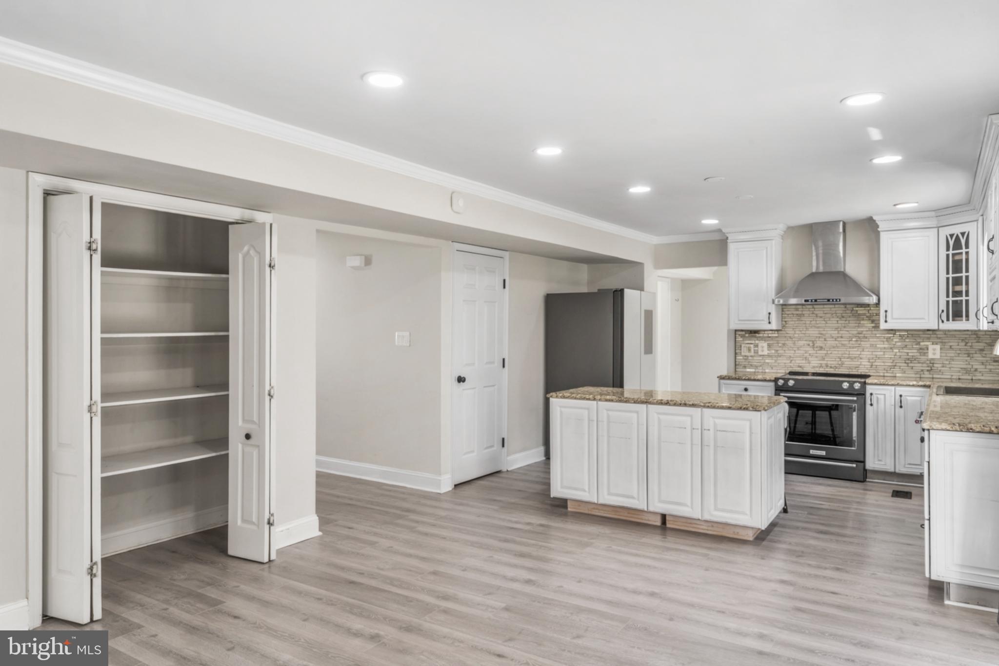 CUTLER RIDGE - Residential