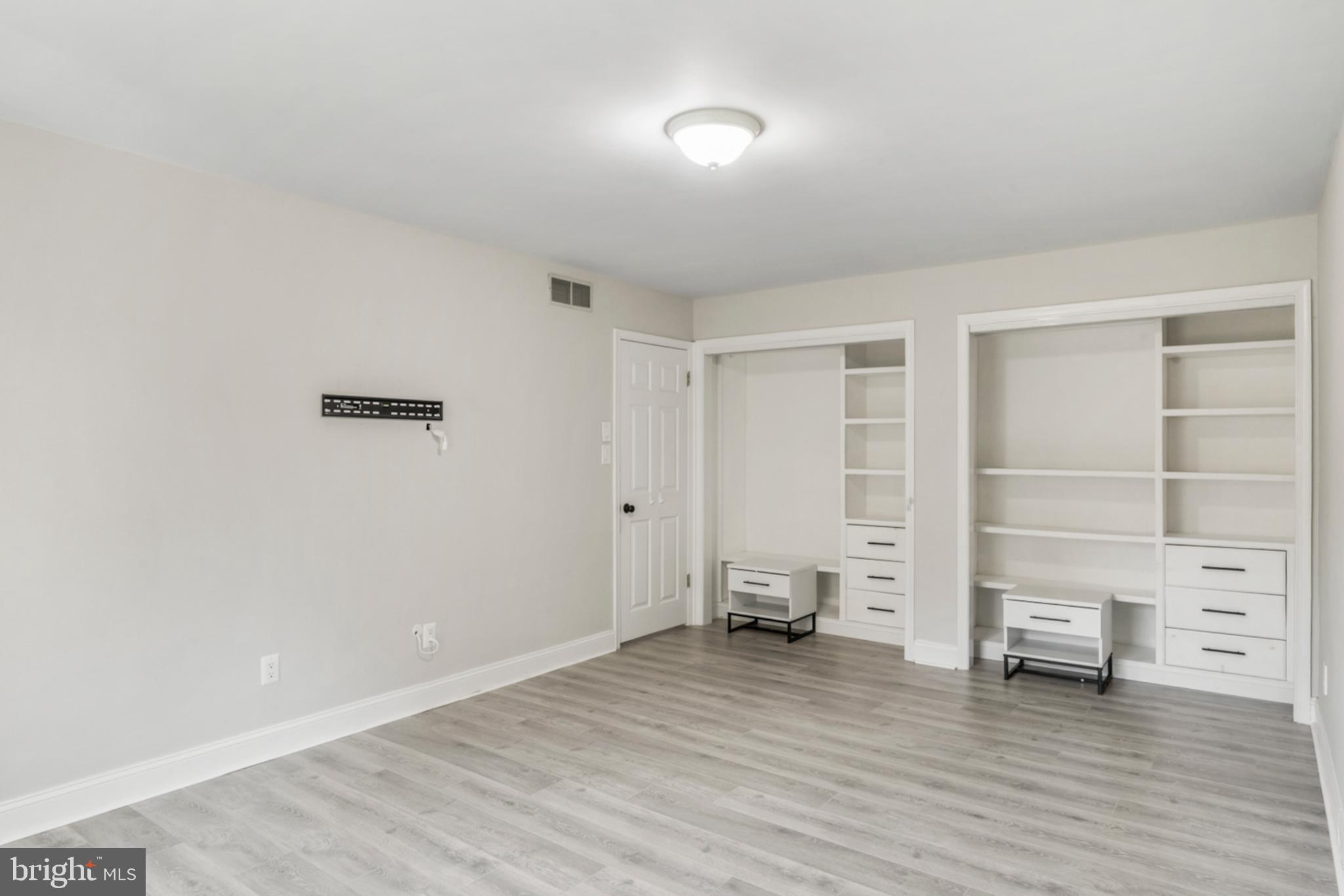 CUTLER RIDGE - Residential