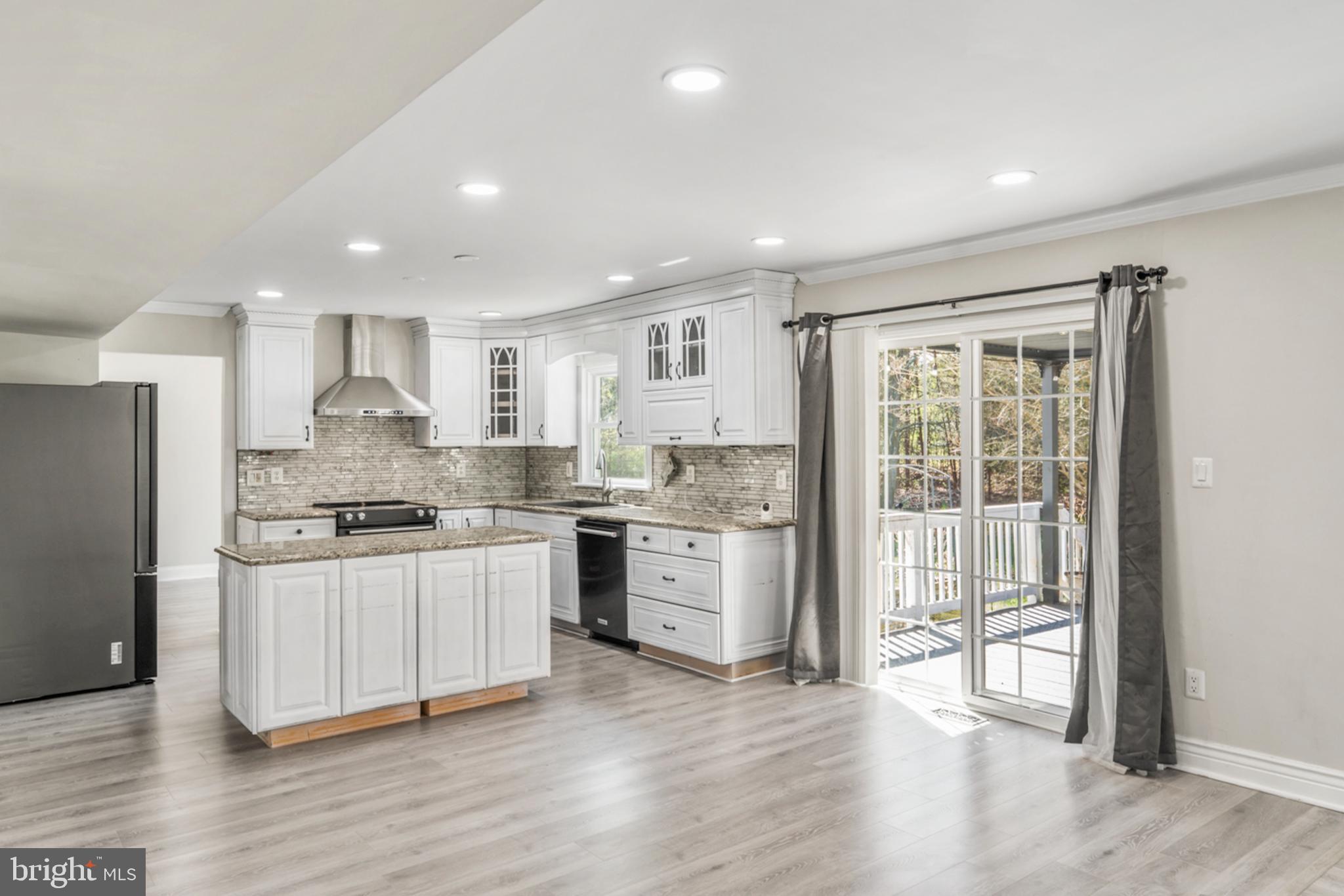 CUTLER RIDGE - Residential