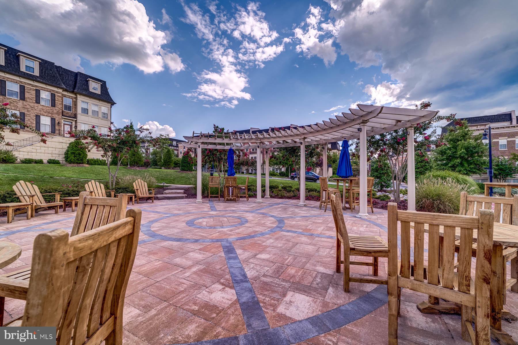 POTOMAC OVERLOOK AT NATIONAL HARBOR - Residential