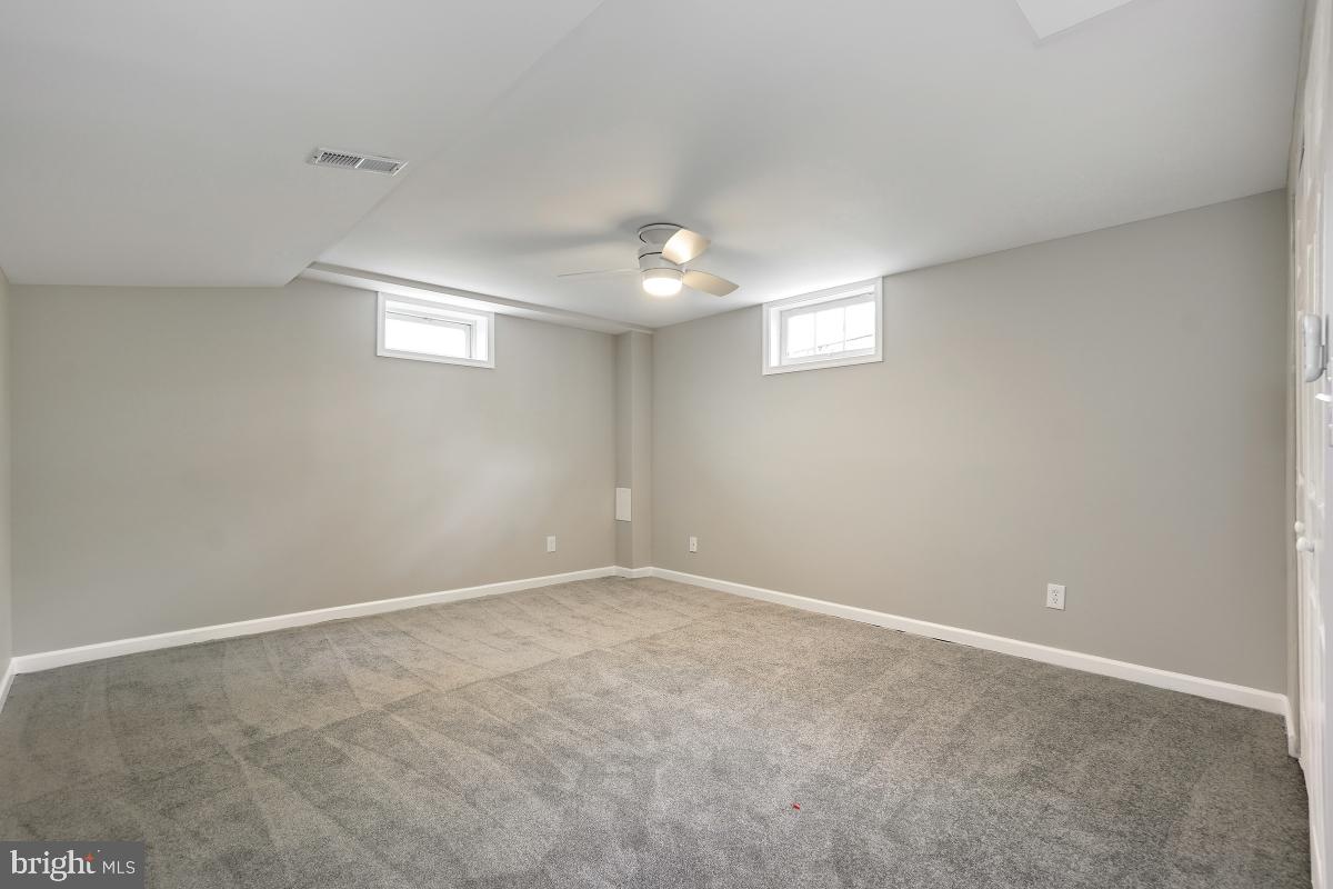 CHURCH HILL - Residential