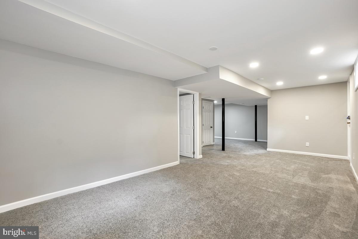 CHURCH HILL - Residential