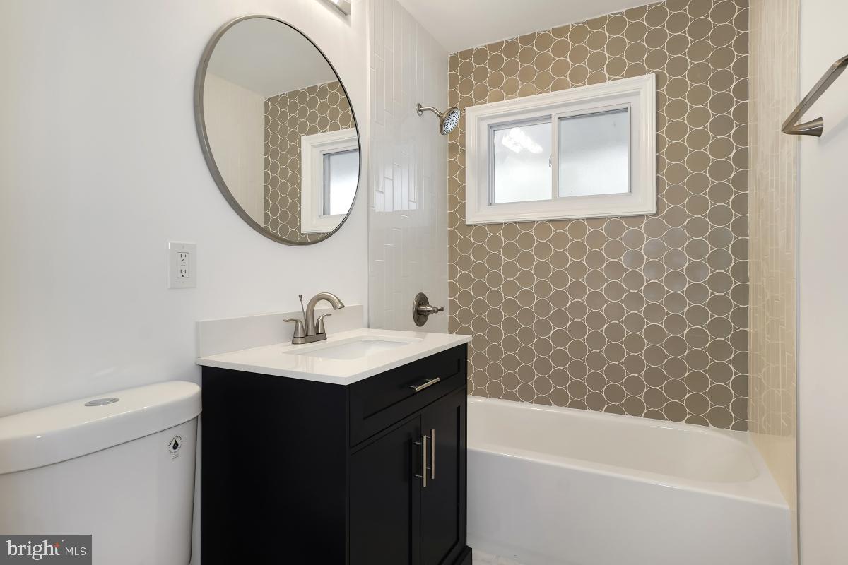 CHURCH HILL - Residential