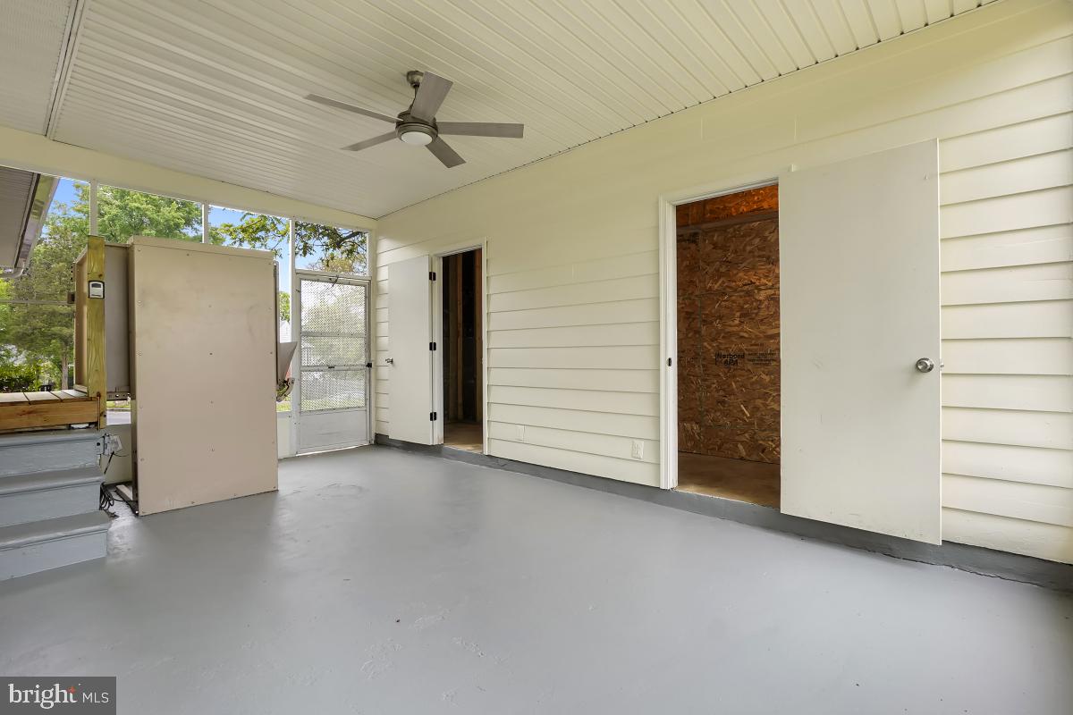 CHURCH HILL - Residential