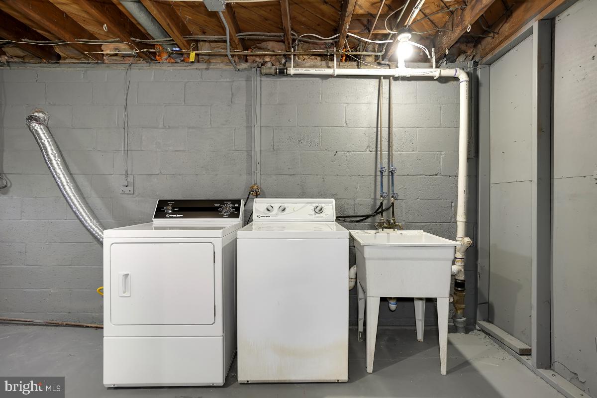 CHURCH HILL - Residential