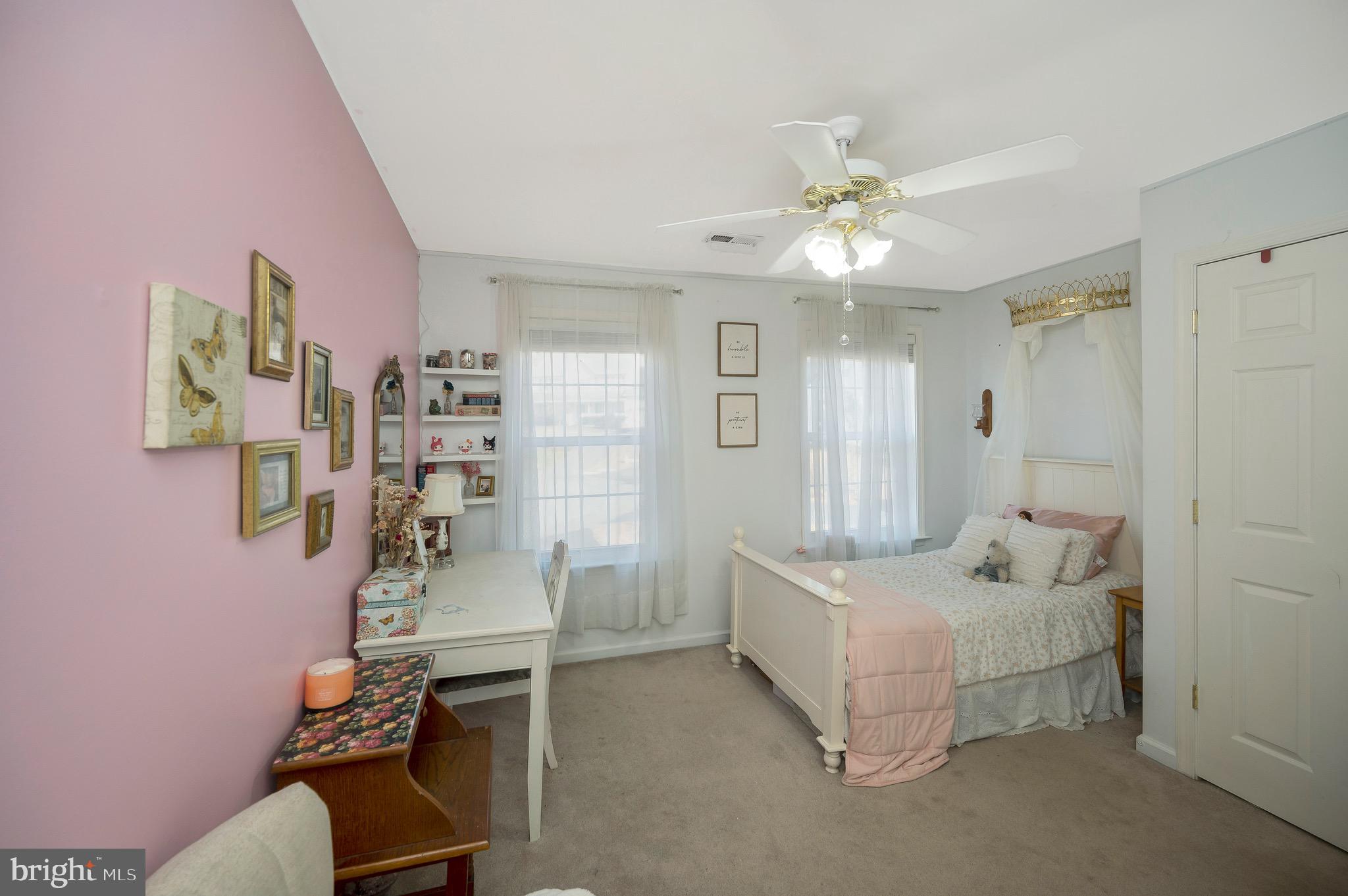 NORTH CLEARVIEW HEIGHTS - Residential