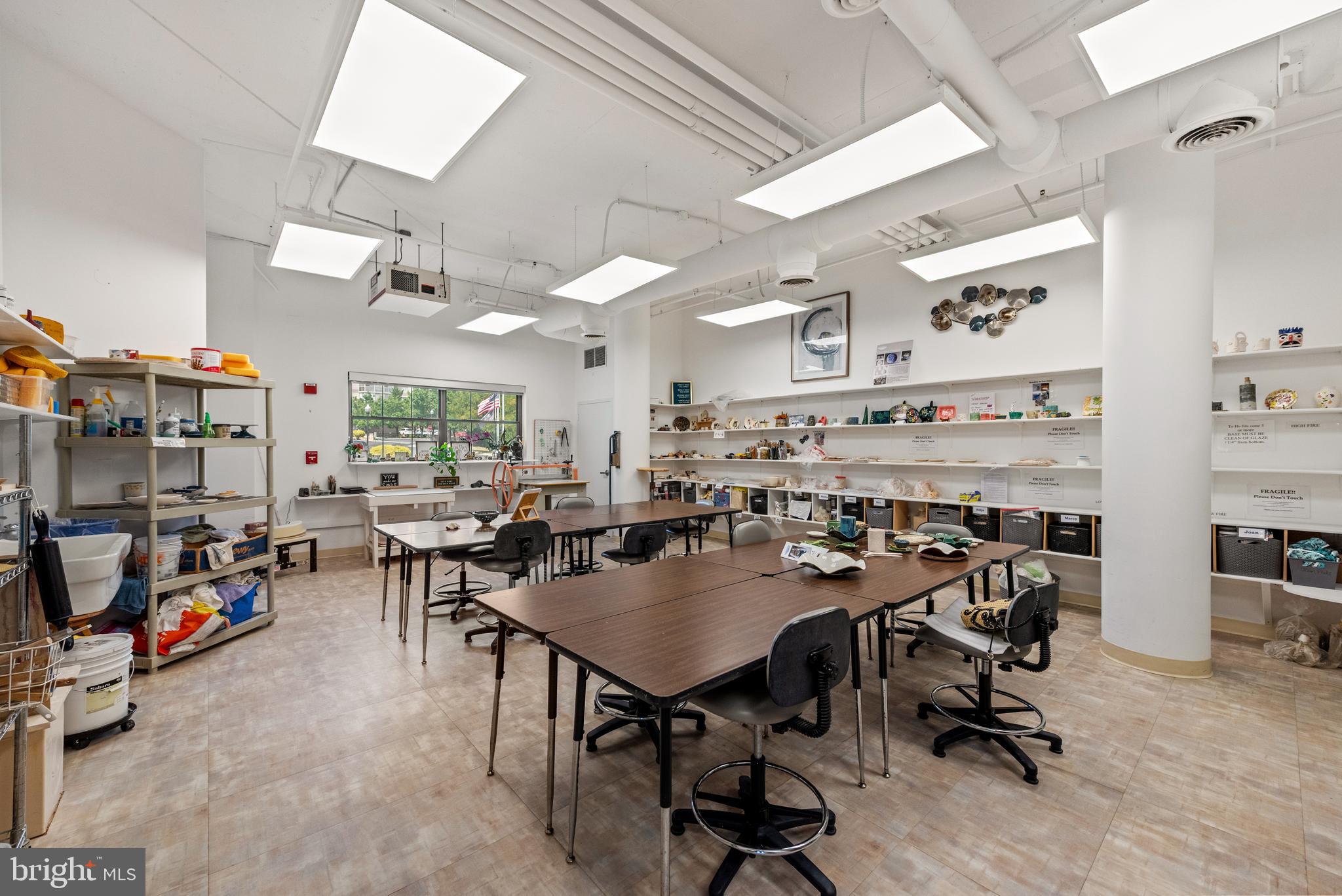 LANSDOWNE WOODS - Residential