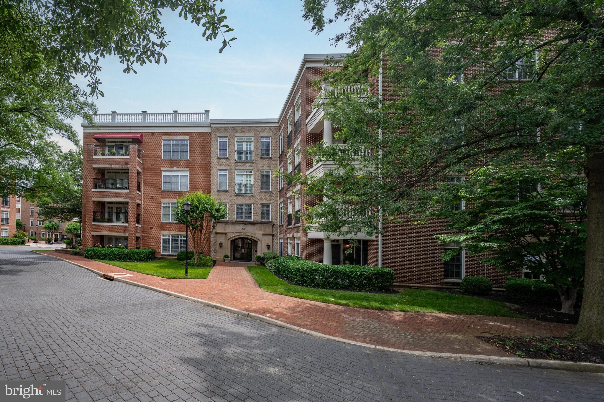 635 FIRST STREET 405