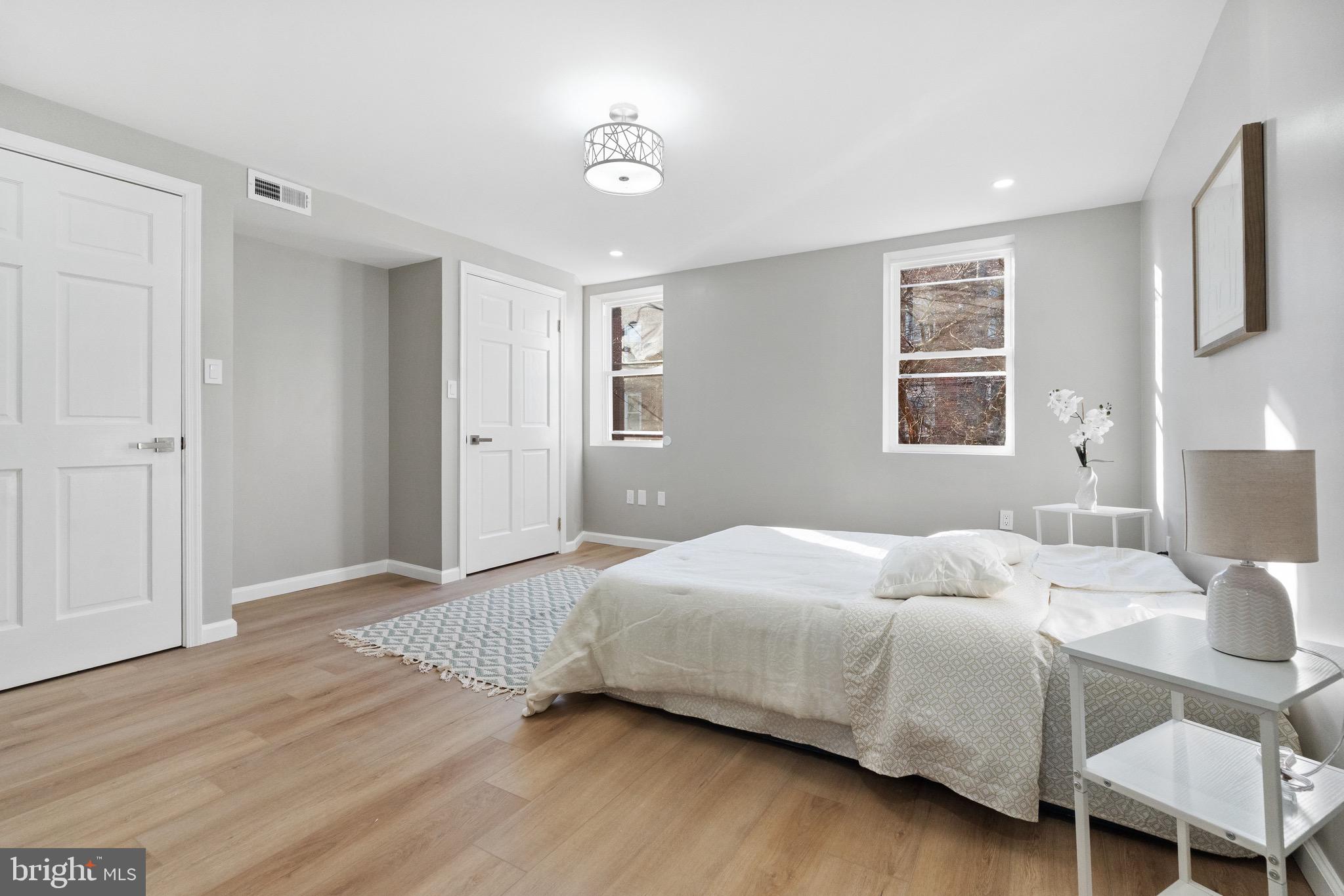 EAST PASSYUNK CROSSING - Residential