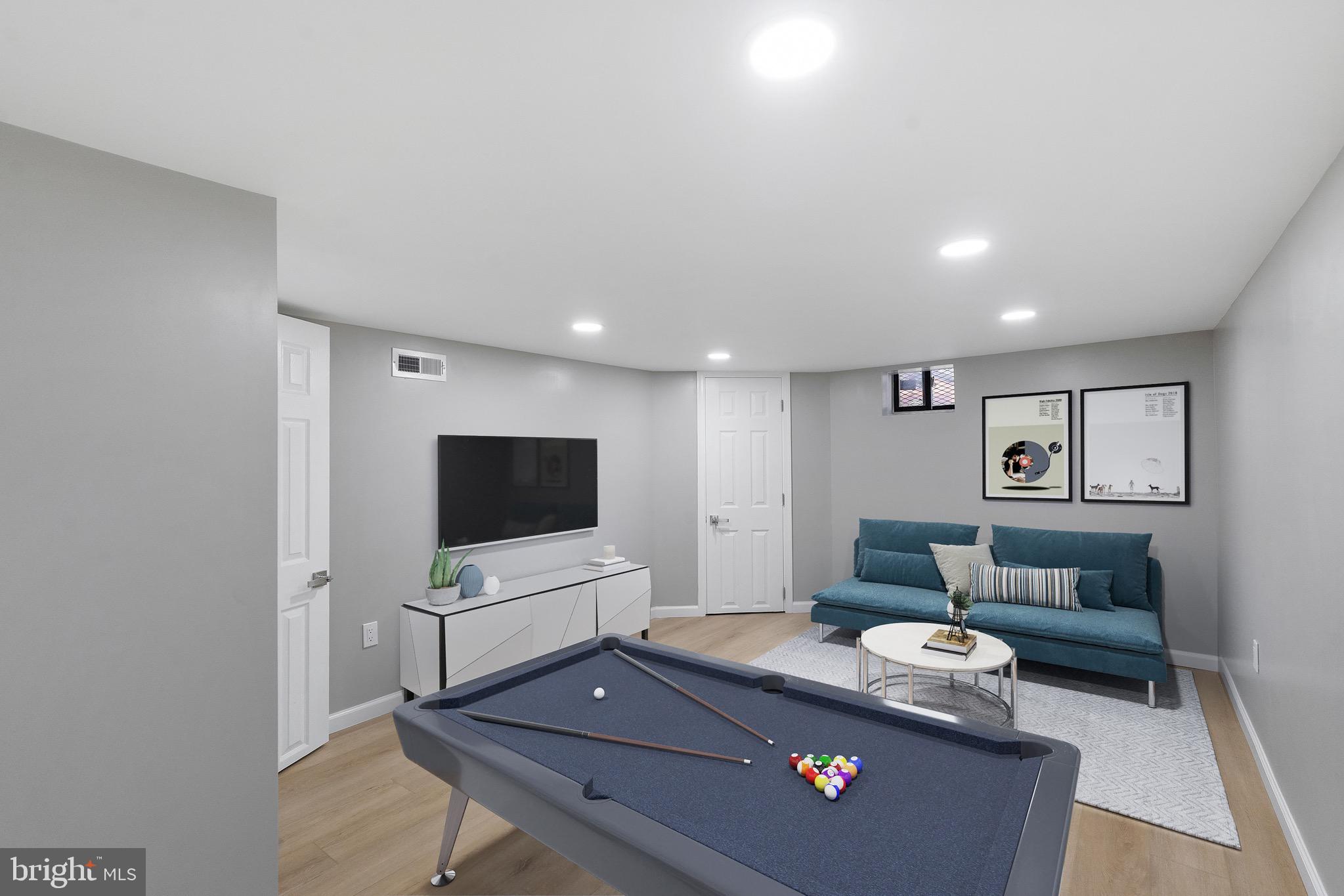 EAST PASSYUNK CROSSING - Residential