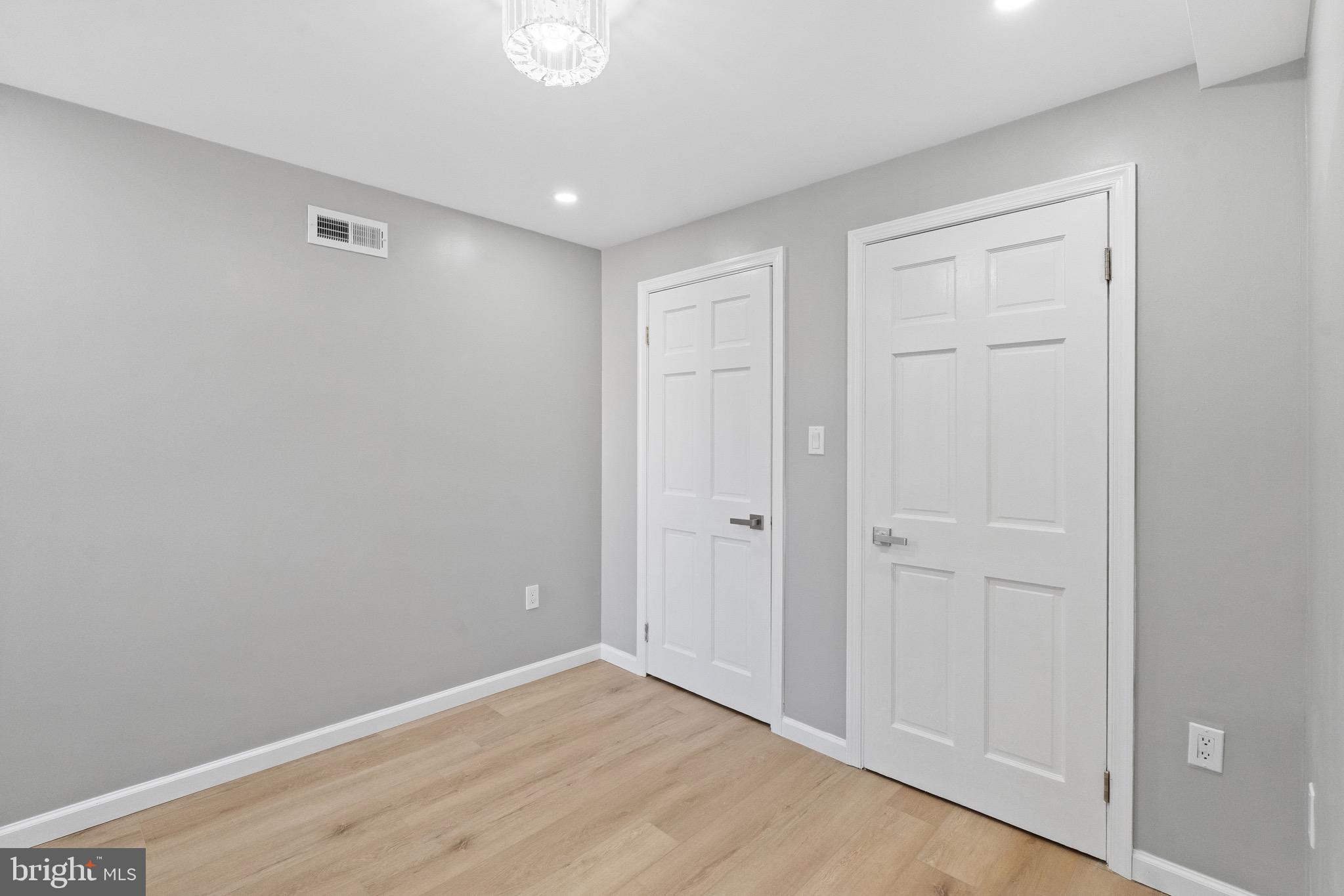 EAST PASSYUNK CROSSING - Residential