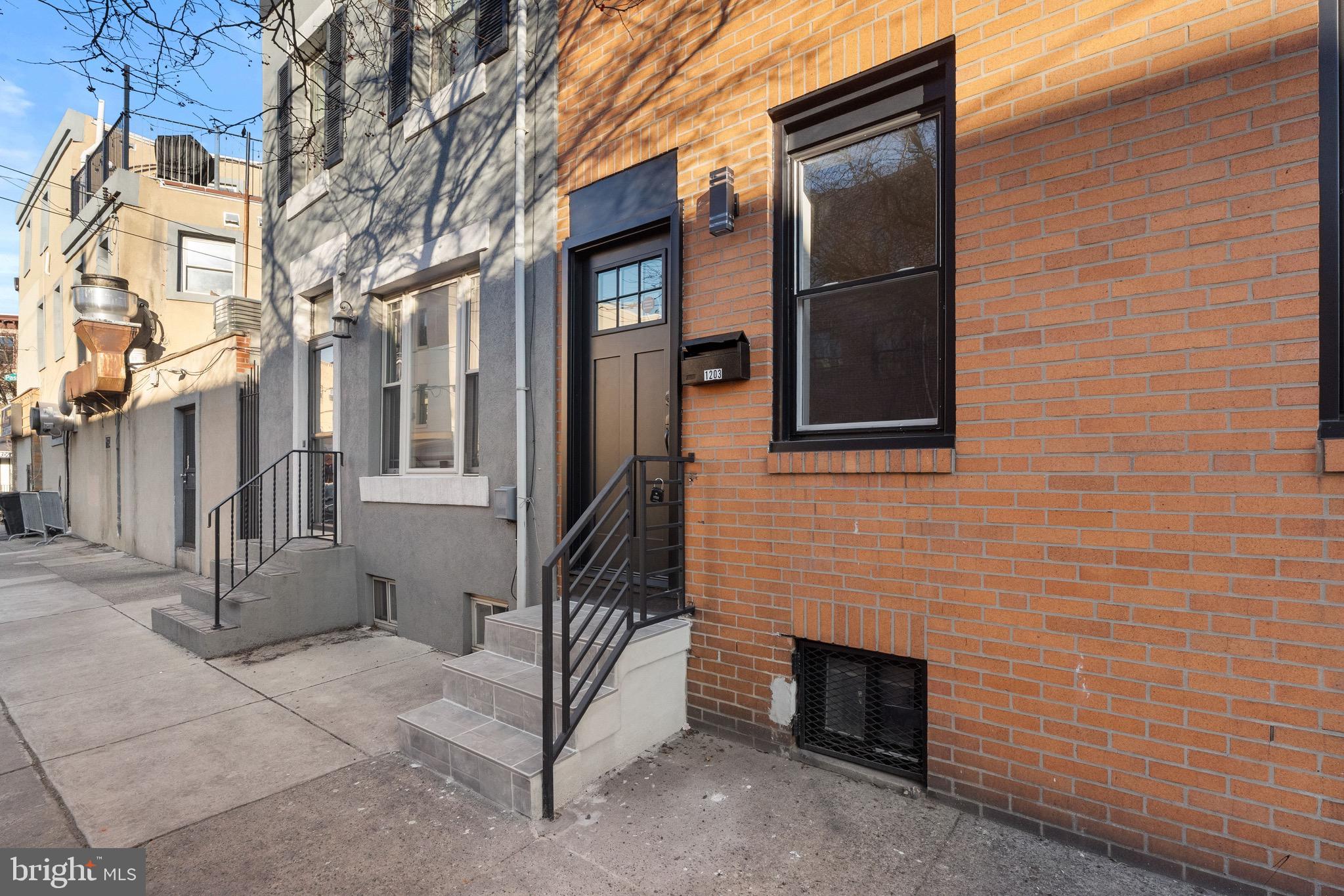 EAST PASSYUNK CROSSING - Residential