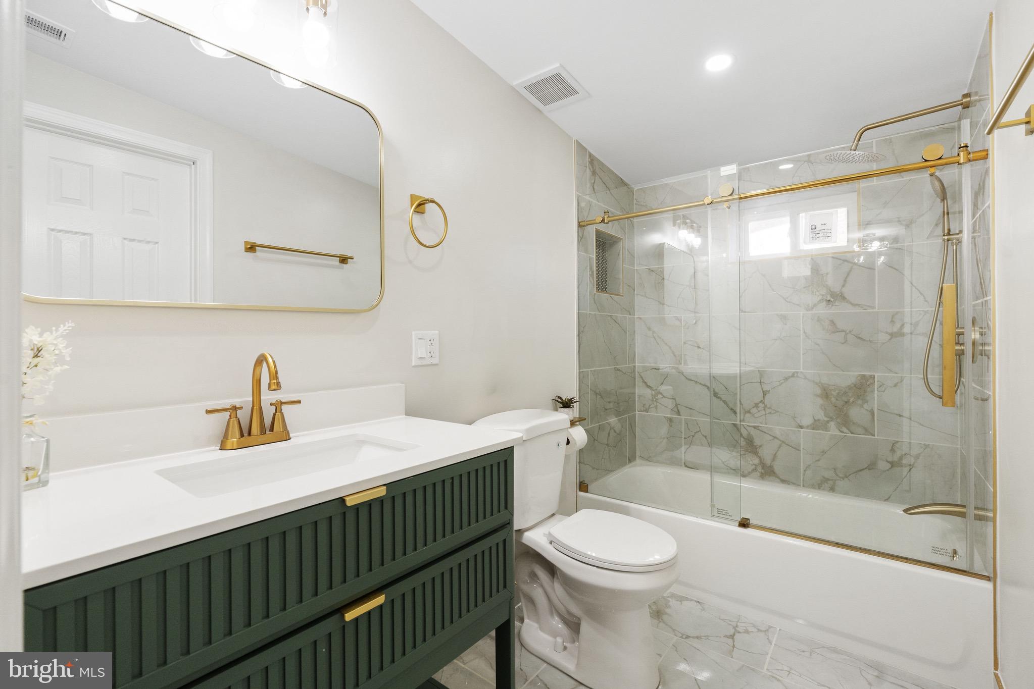 EAST PASSYUNK CROSSING - Residential