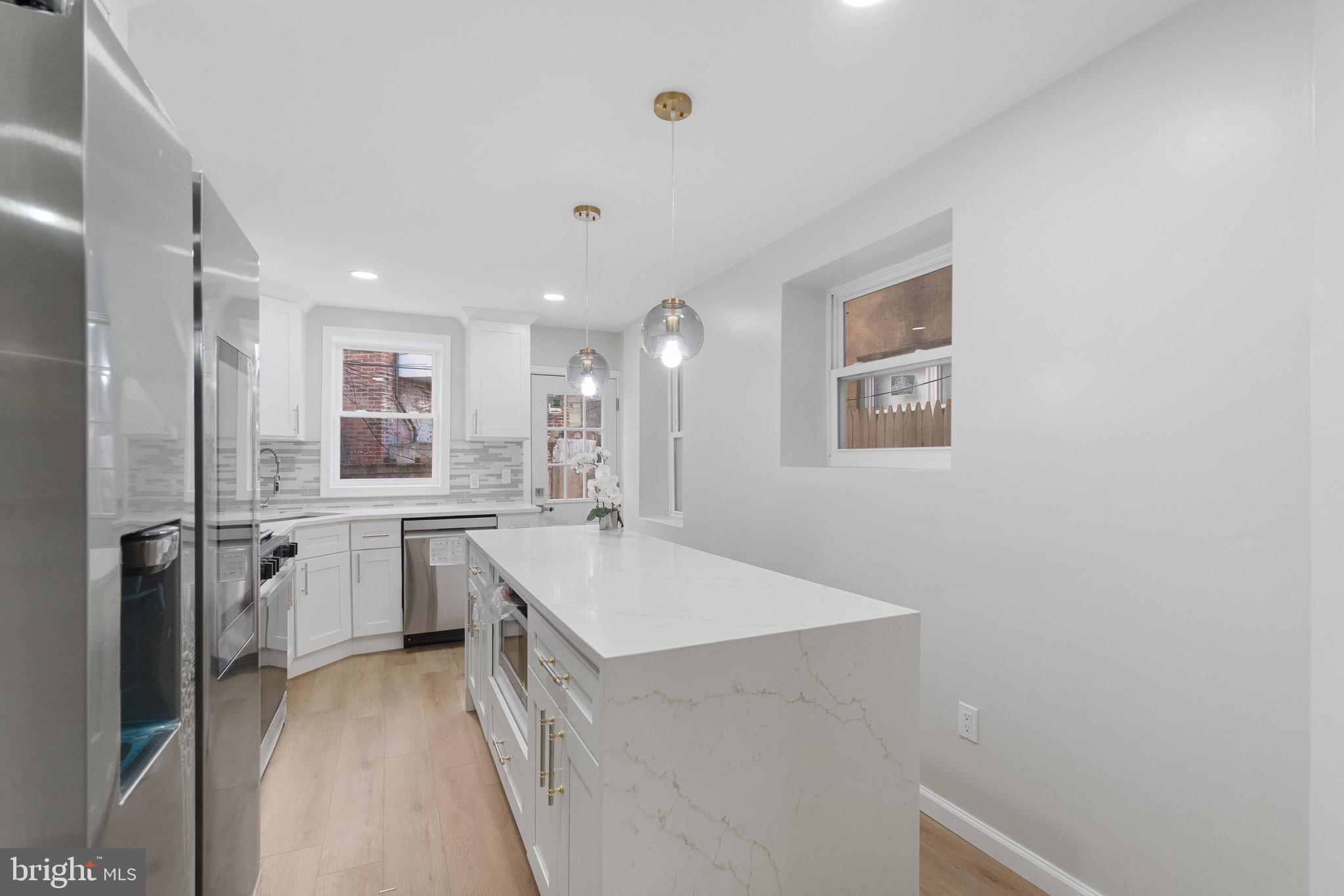 EAST PASSYUNK CROSSING - Residential