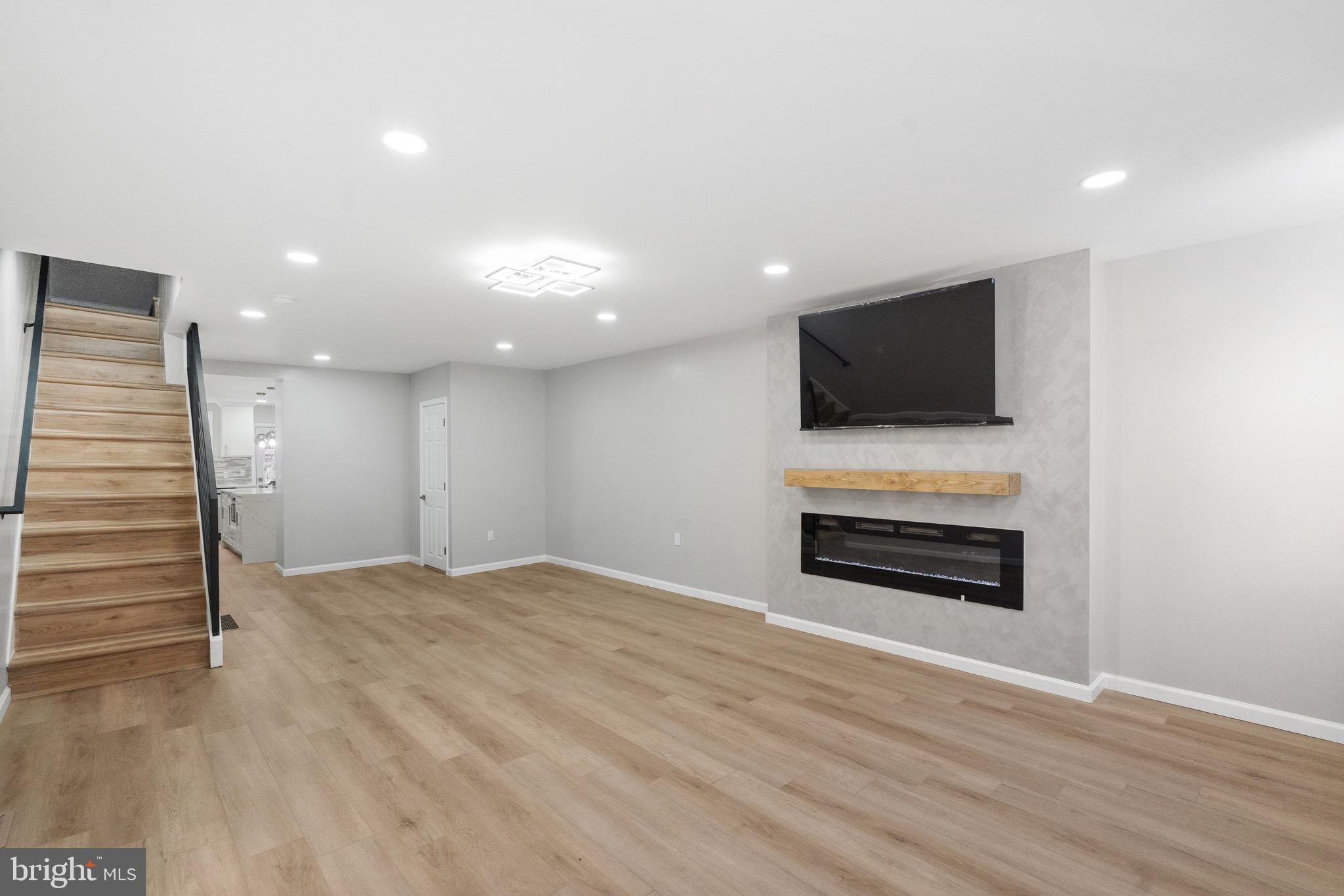 EAST PASSYUNK CROSSING - Residential