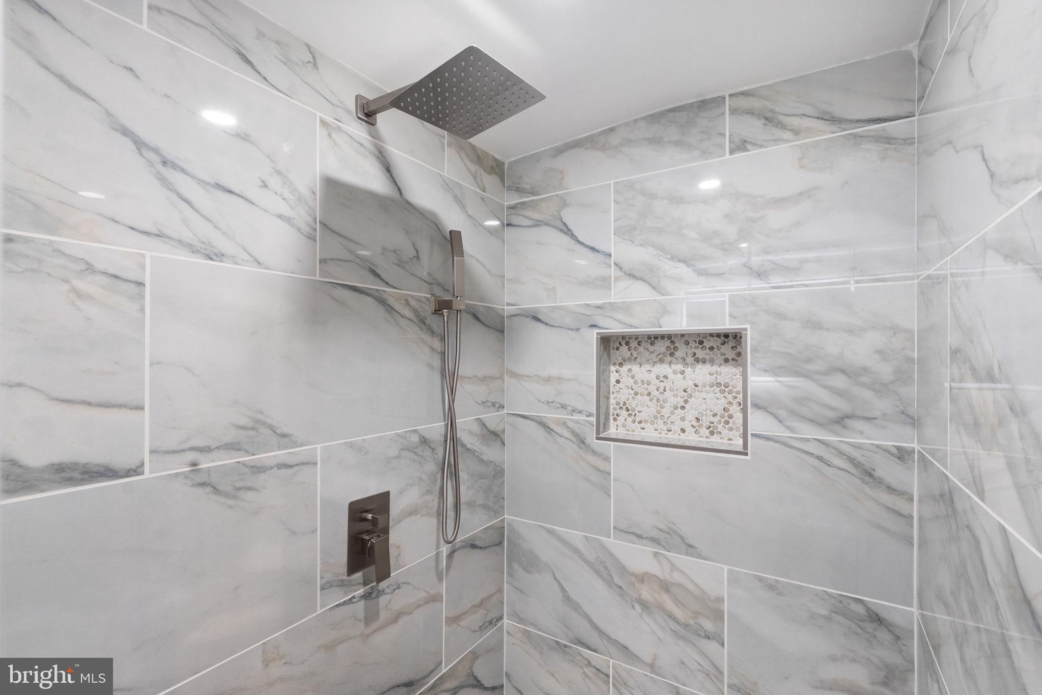 EAST PASSYUNK CROSSING - Residential