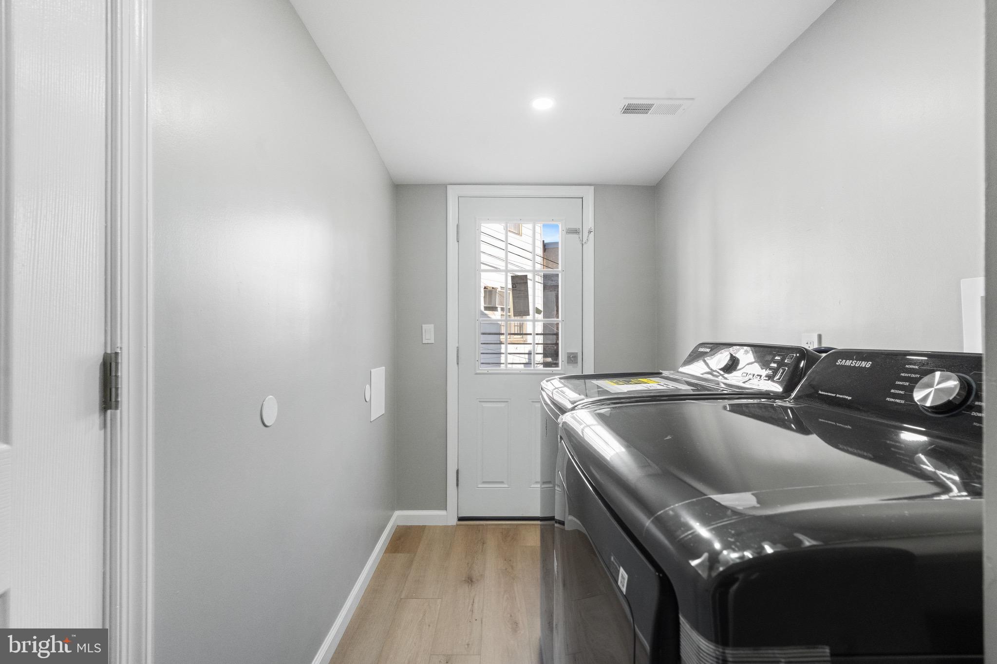 EAST PASSYUNK CROSSING - Residential