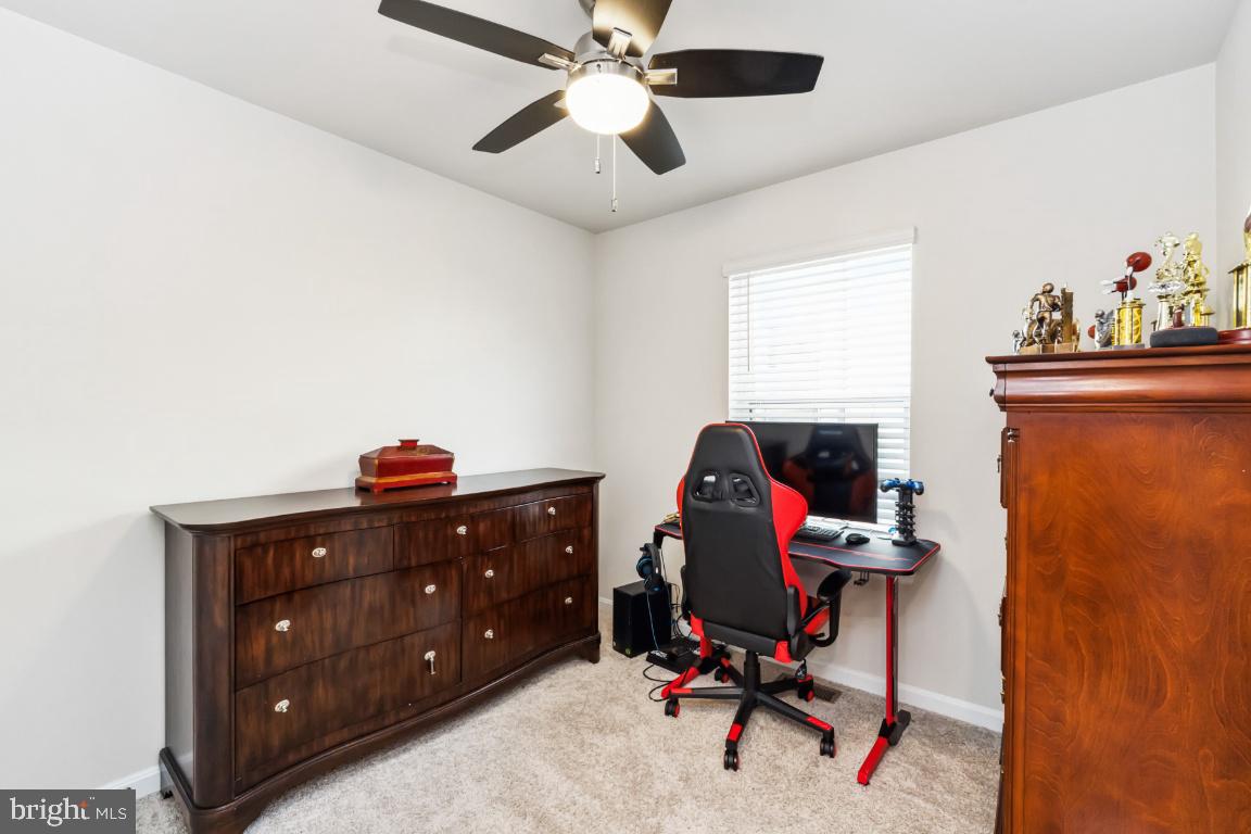 MEDFIELD - Residential