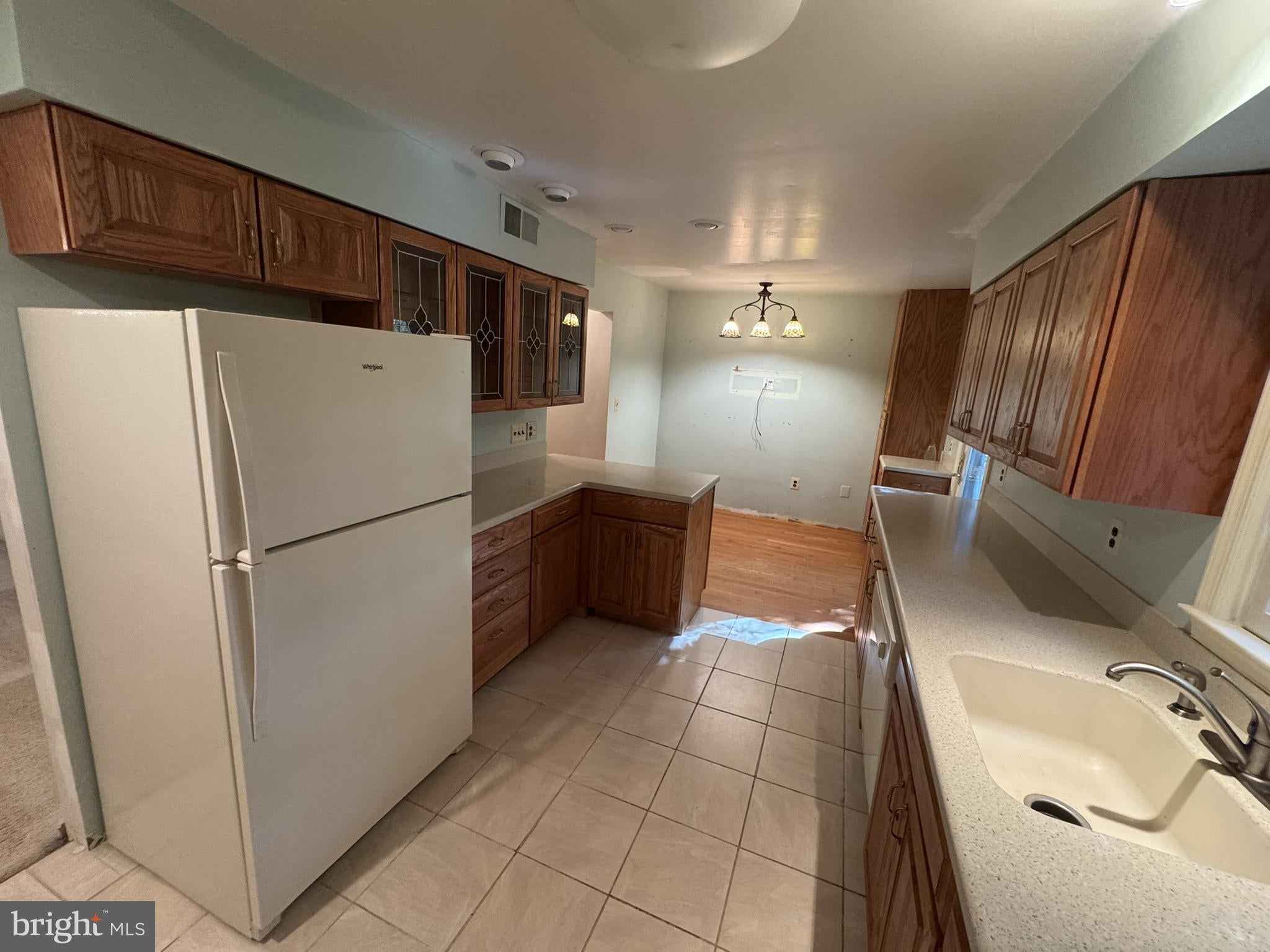 7308 SPRING VIEW COURT