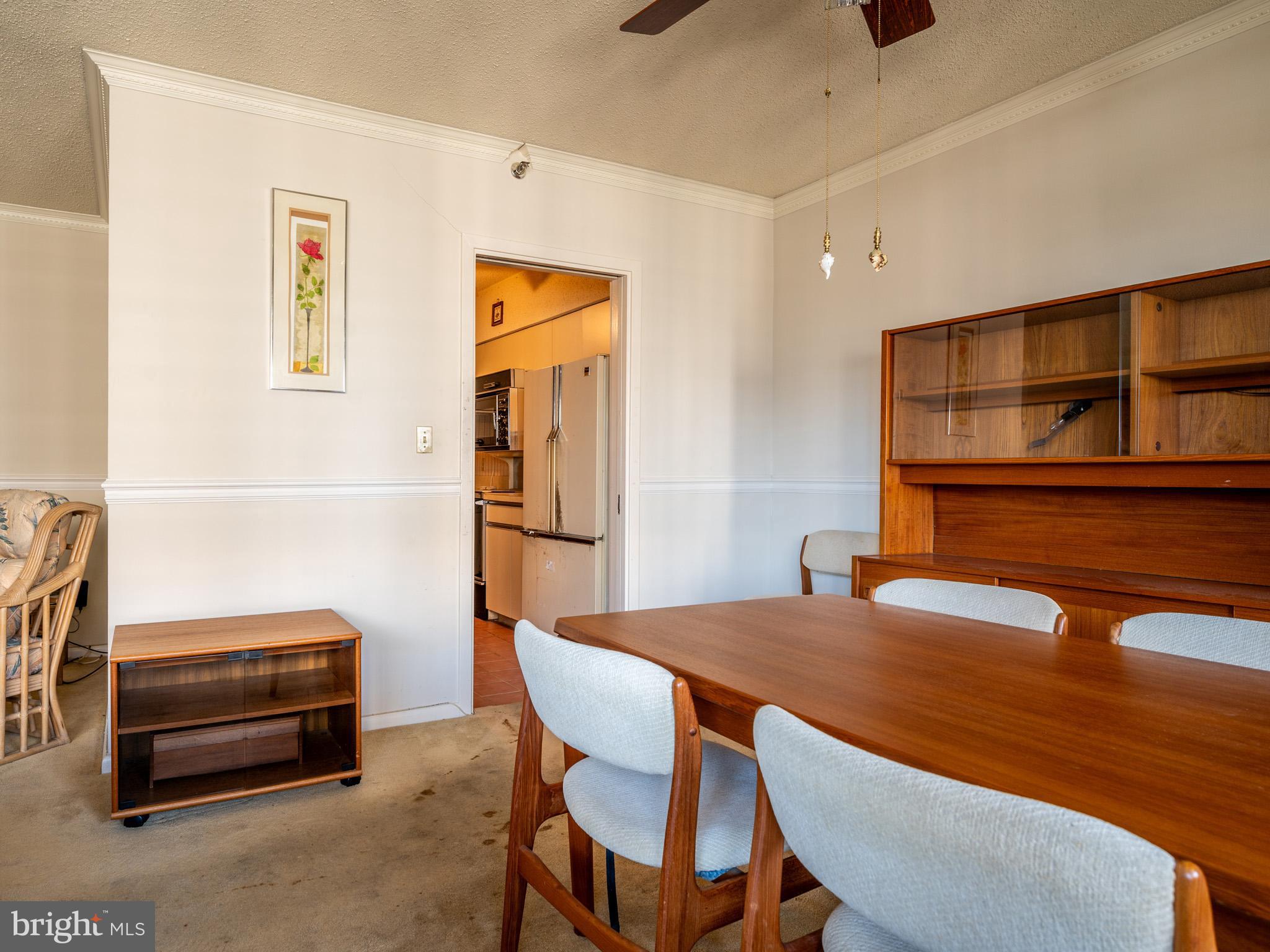 SKYLINE SQUARE CONDO - Residential