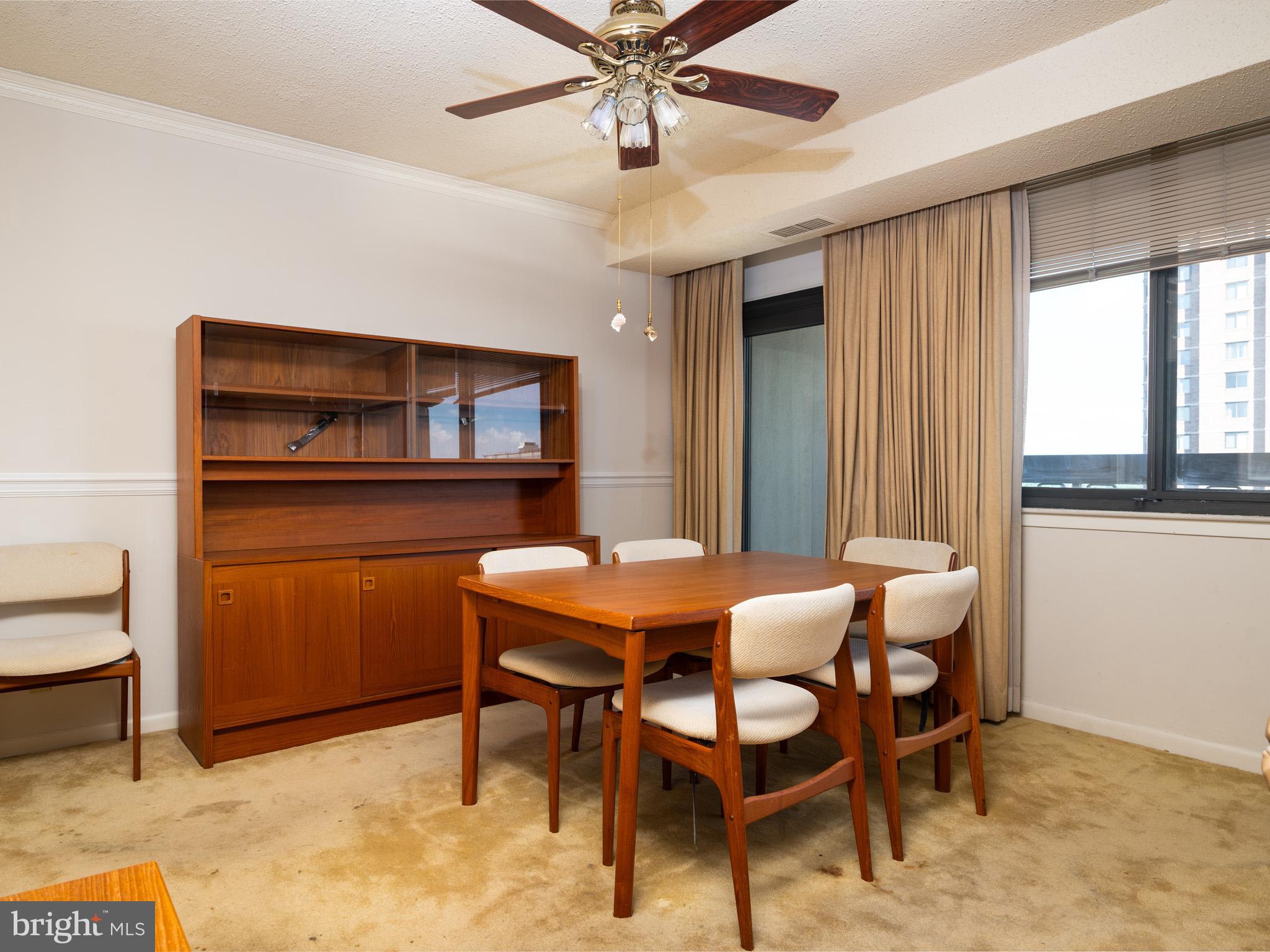 SKYLINE SQUARE CONDO - Residential