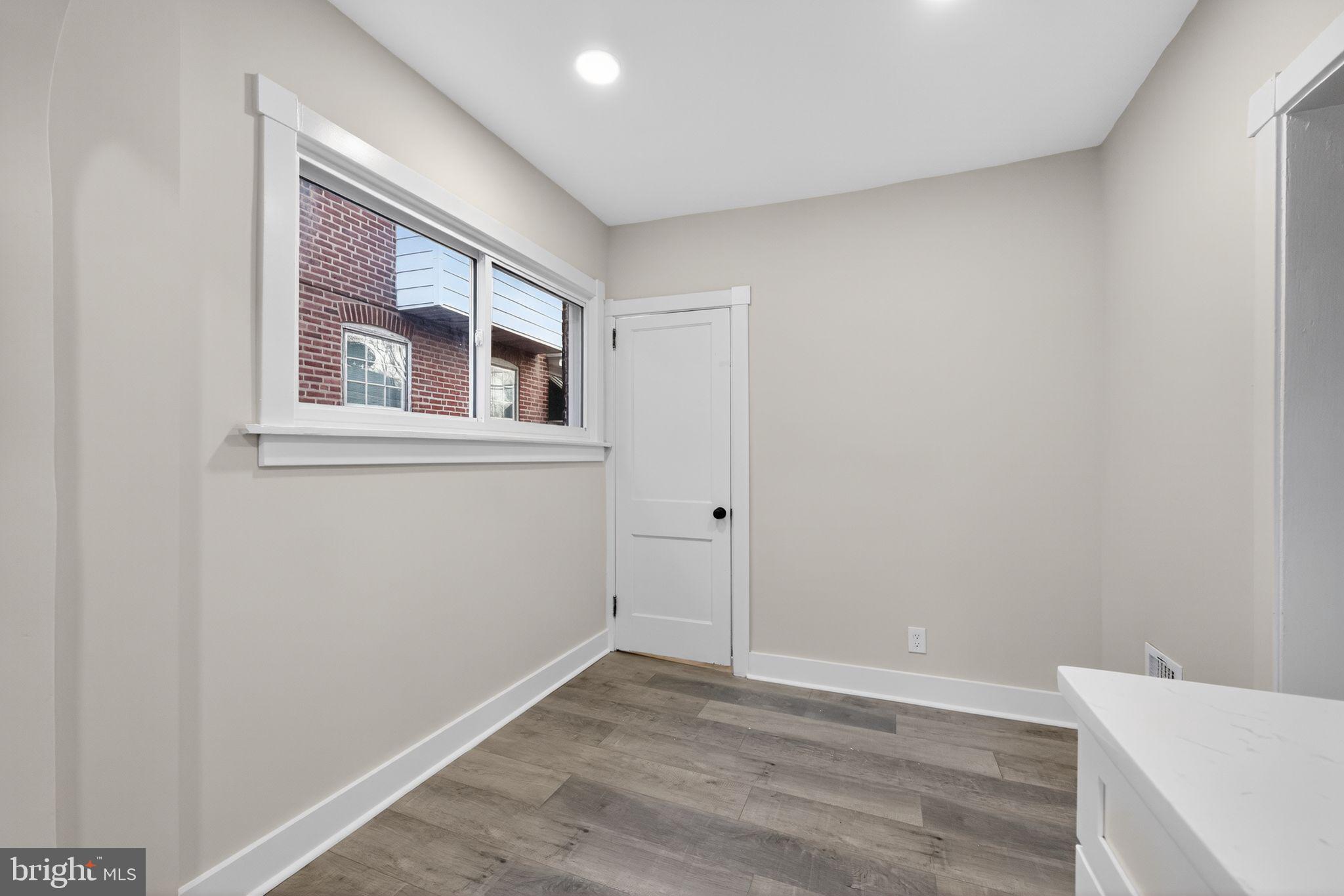 CHESTER CITY - Residential