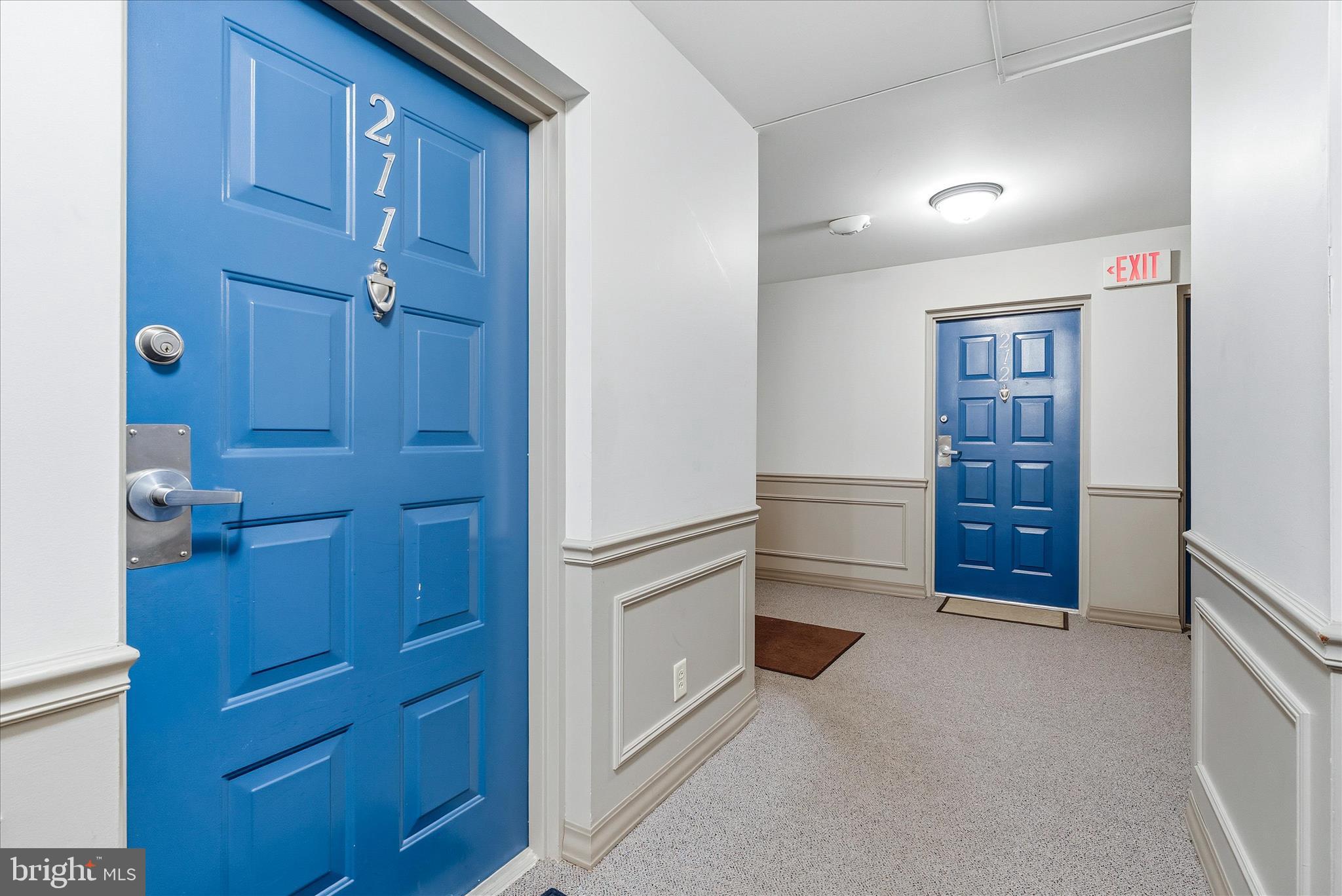 200 CHAPEL COURT 211