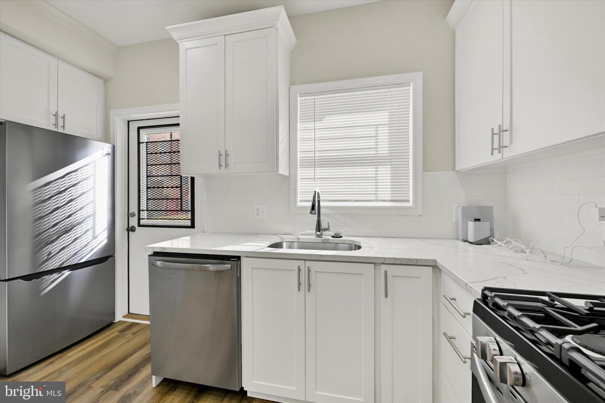 POPPLETON - Residential