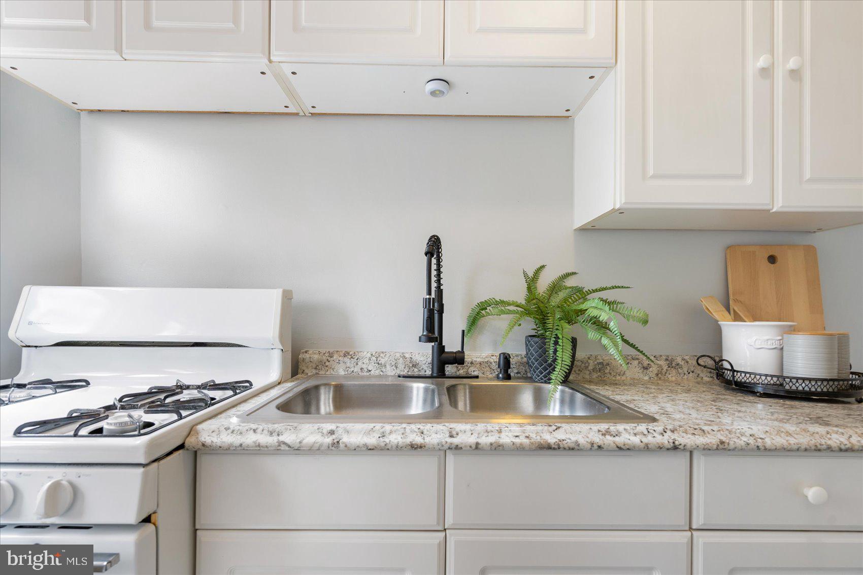 VIOLETVILLE - Residential