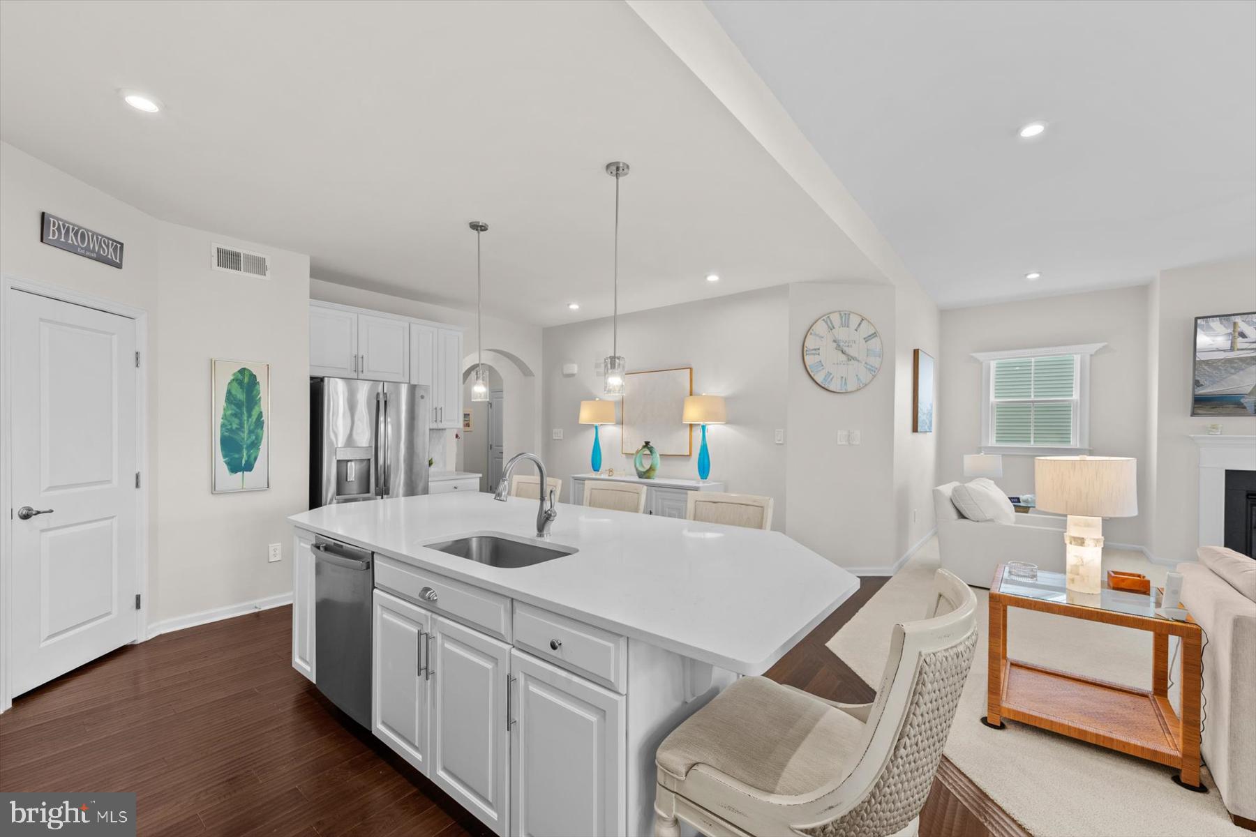 32039 IVORY GULL WAY