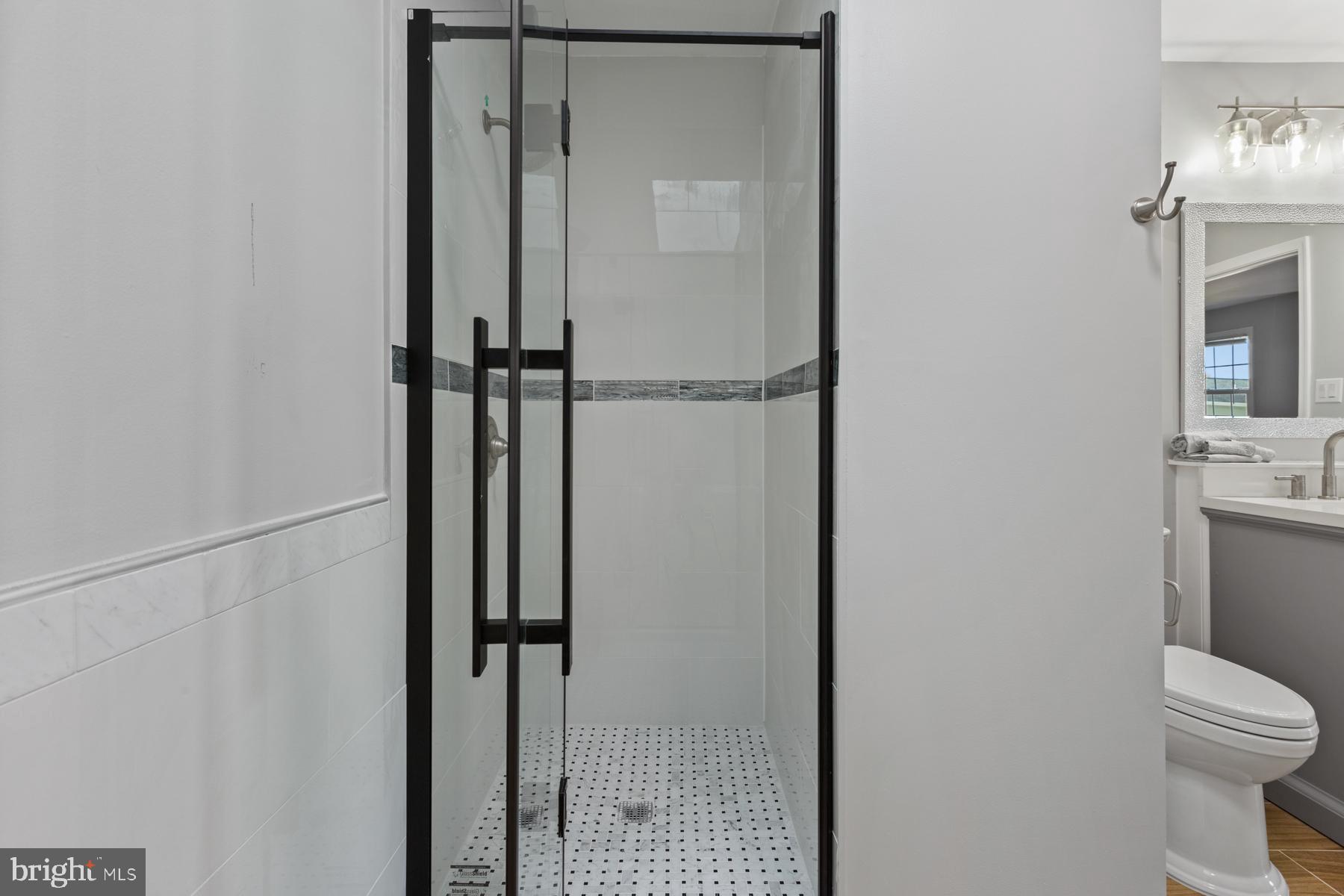 LAUREL LAKES - Residential