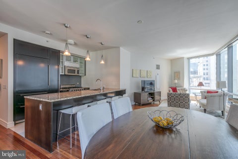 Condo For Rent - 1414 S Penn Square #14A<br/> Philadelphia County, PHILADELPHIA, PA 19102