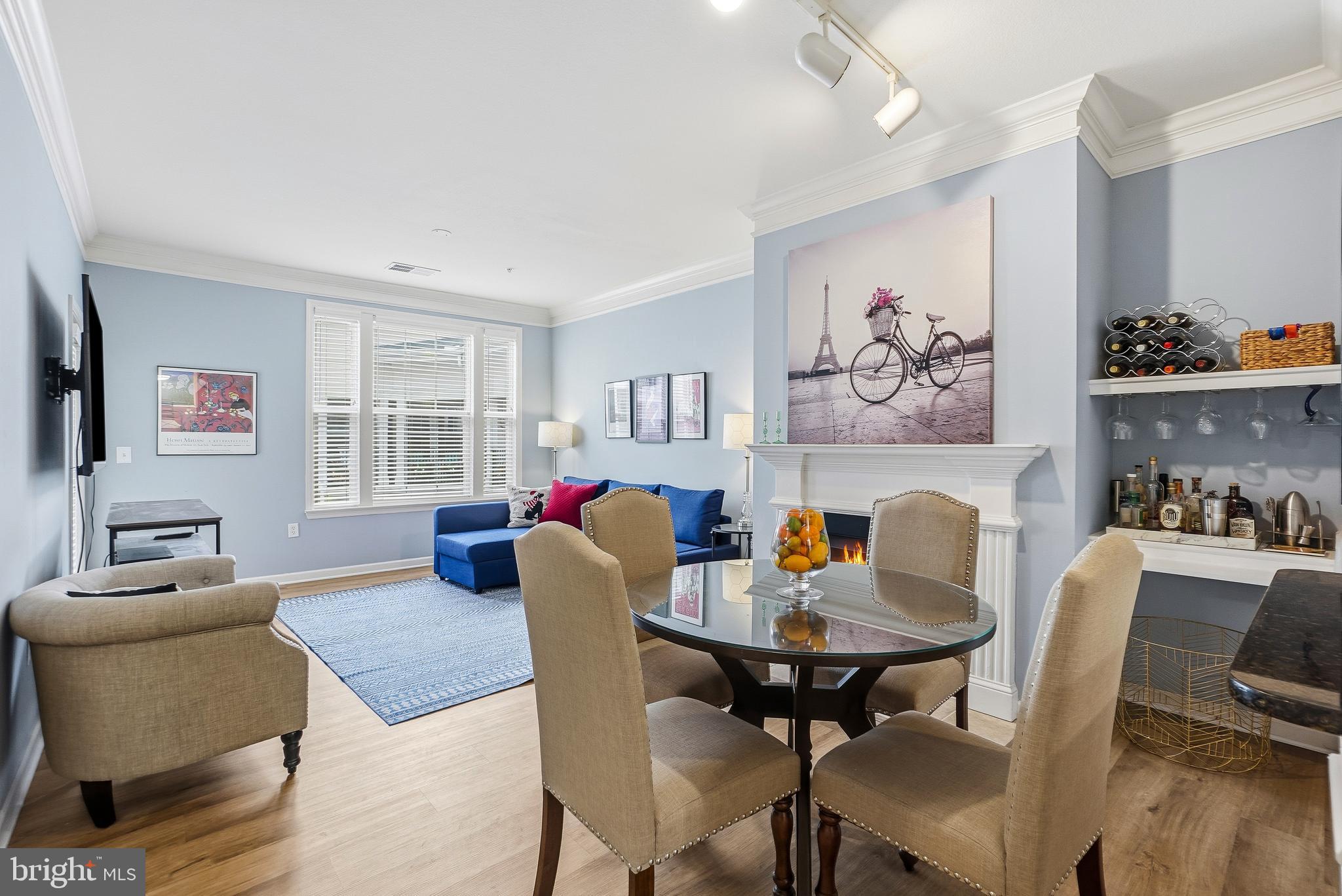 THE COLONNADE AT KENTLANDS - Residential