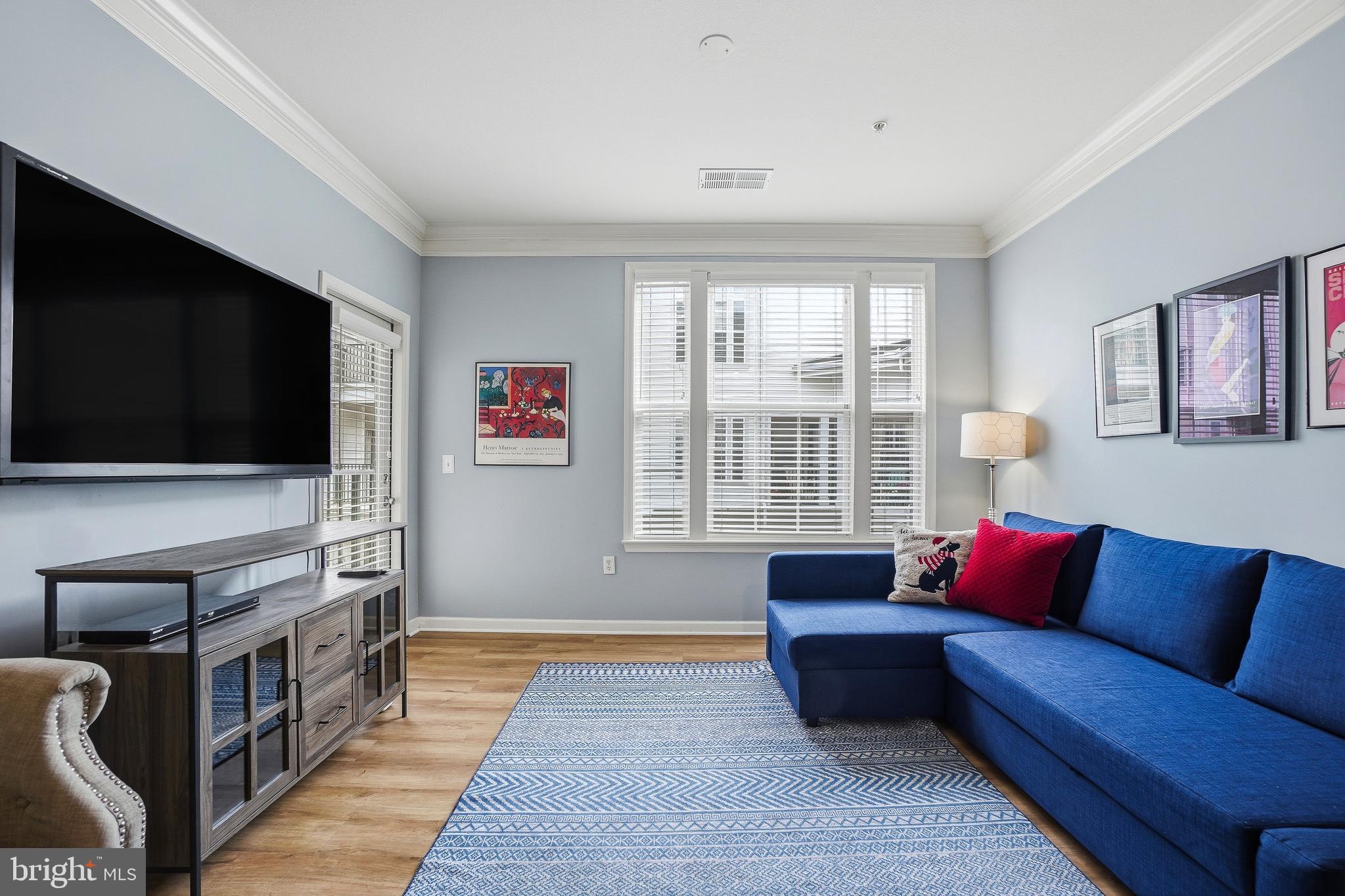 THE COLONNADE AT KENTLANDS - Residential