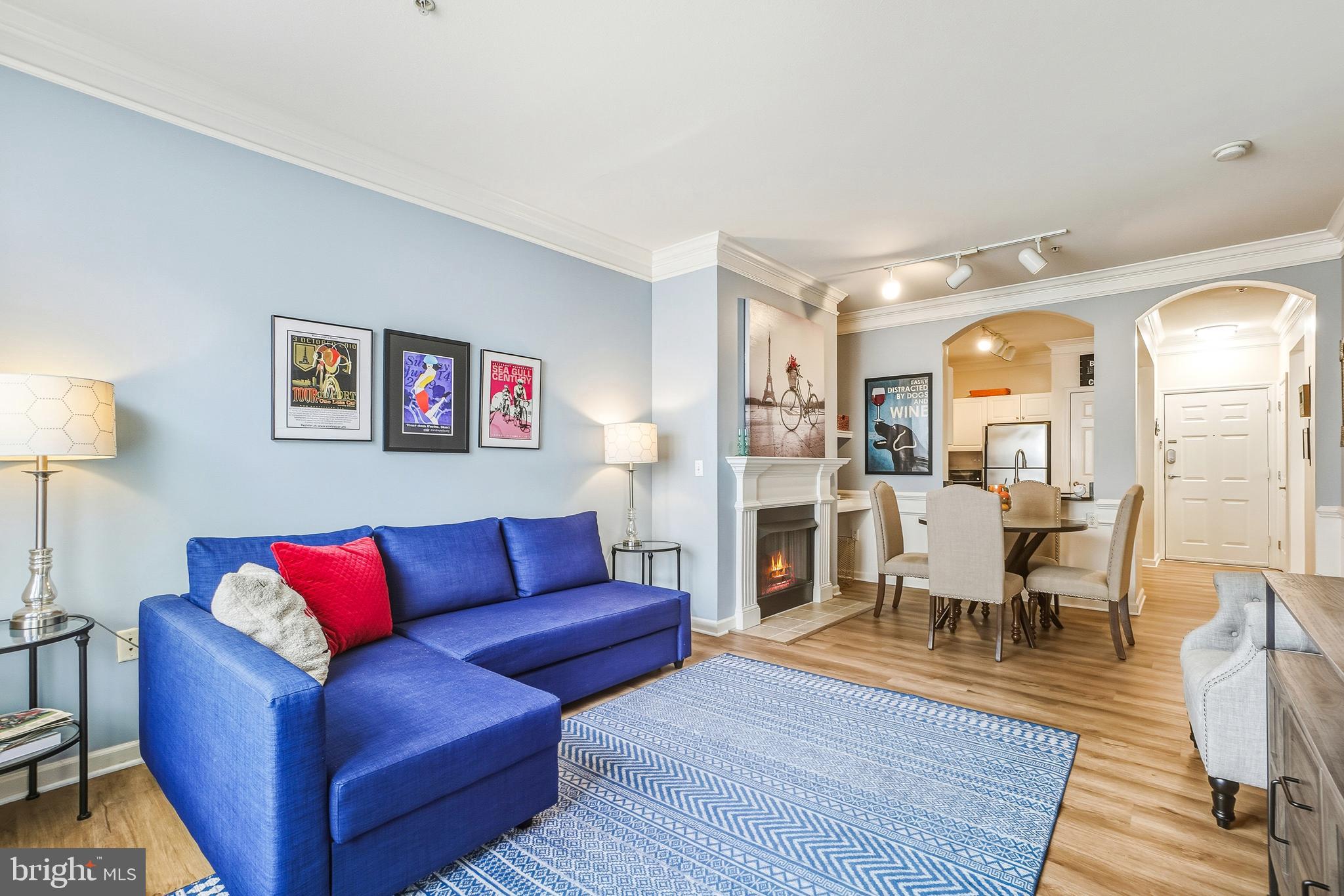 THE COLONNADE AT KENTLANDS - Residential