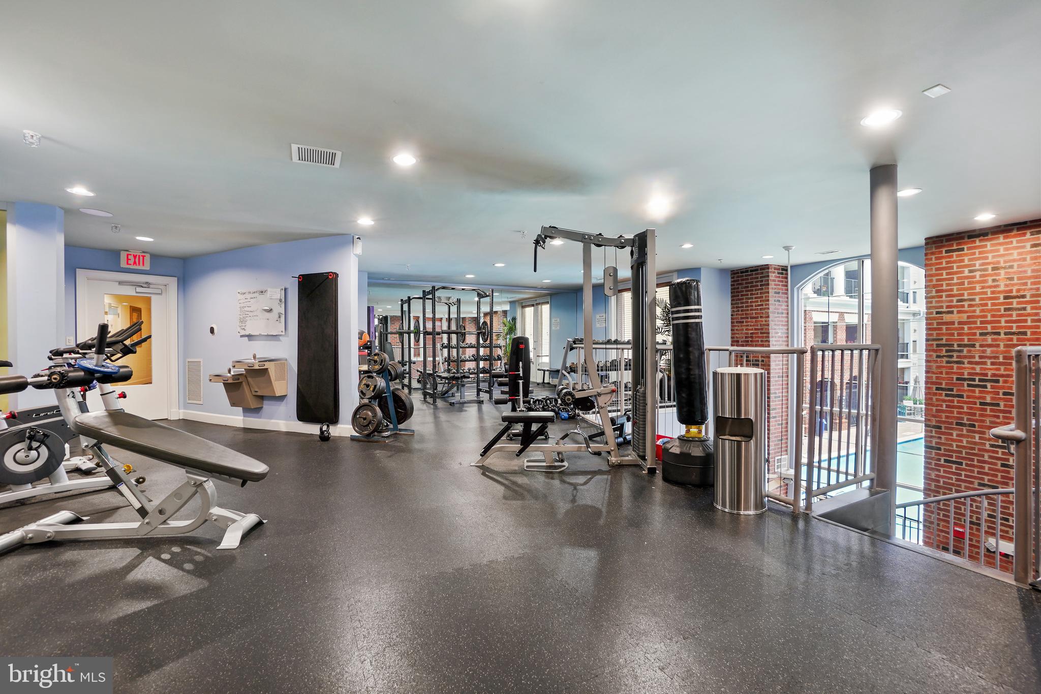 THE COLONNADE AT KENTLANDS - Residential