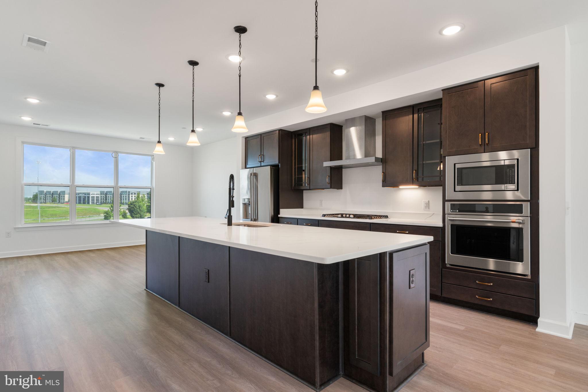 14350 YESLER AVENUE 4