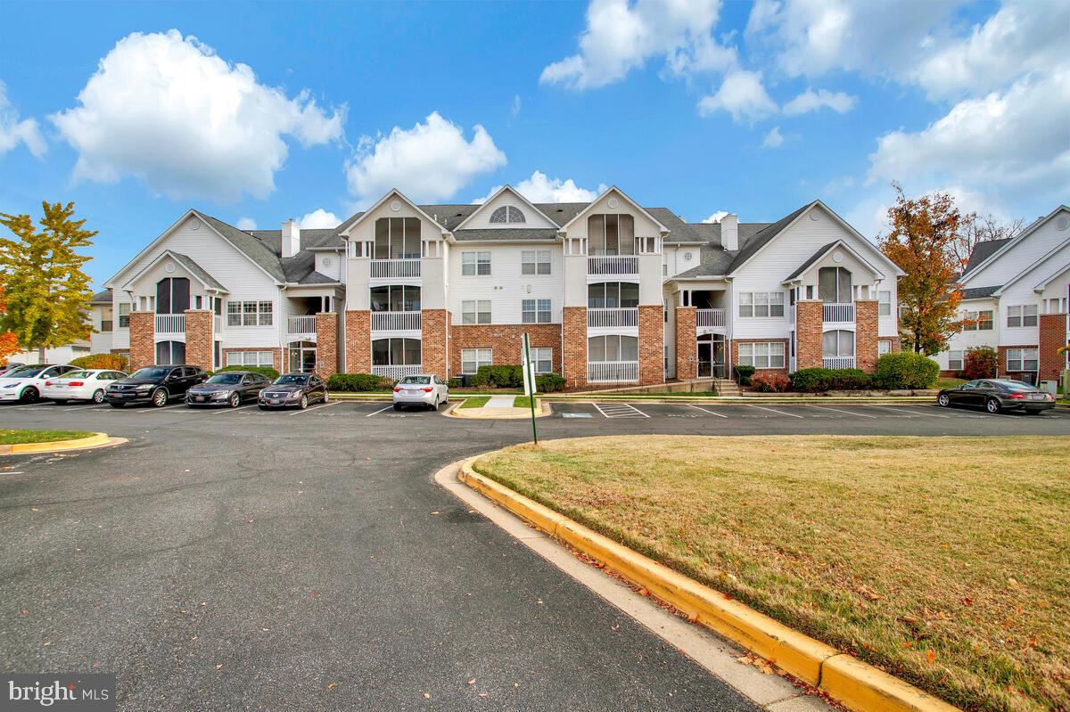 GREENBELT LAKE VILLAGE - Residential